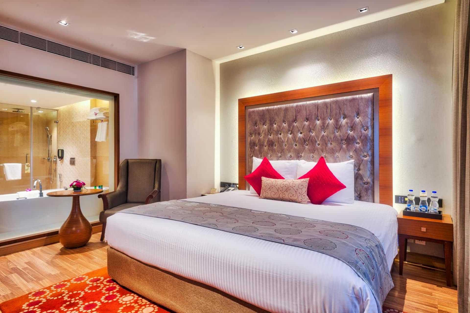 Suite King Room