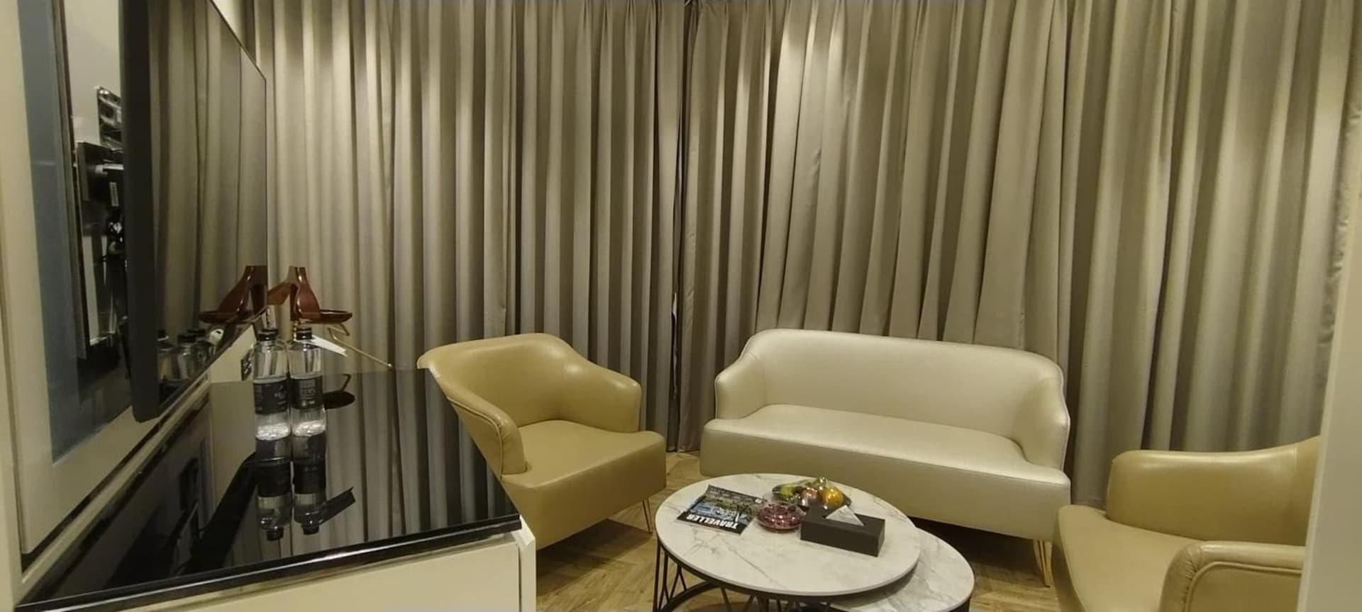 Suite Room