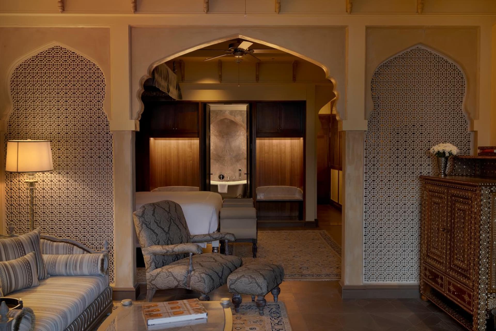 Junior Suite King Room