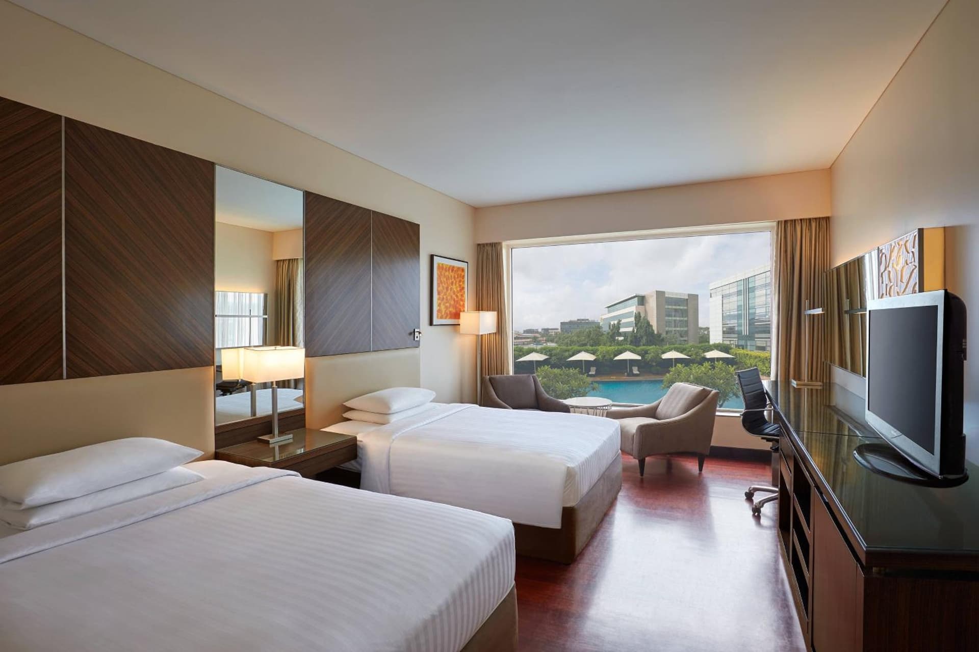 Deluxe Twin Pool View Room