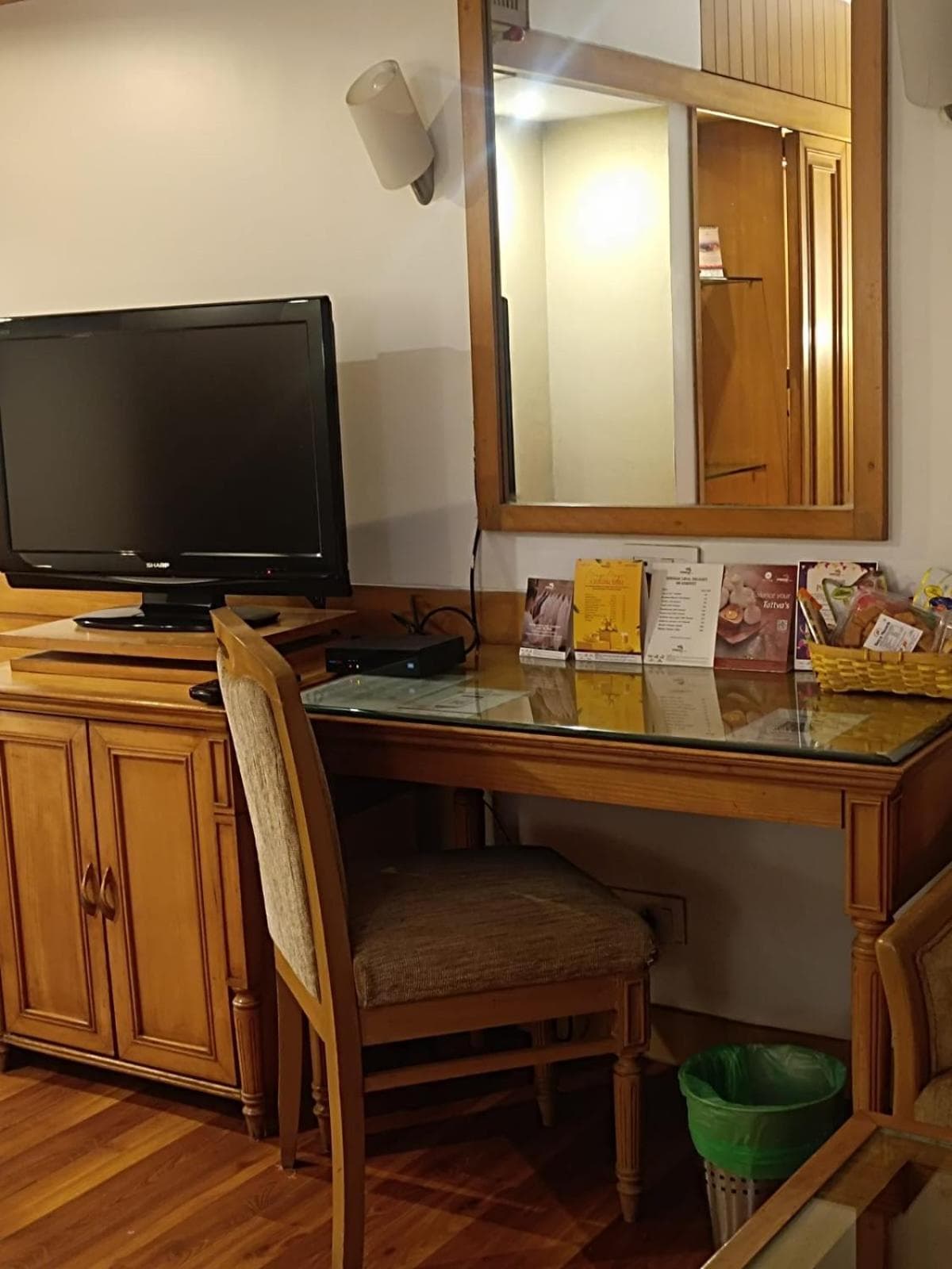 Superior King Room