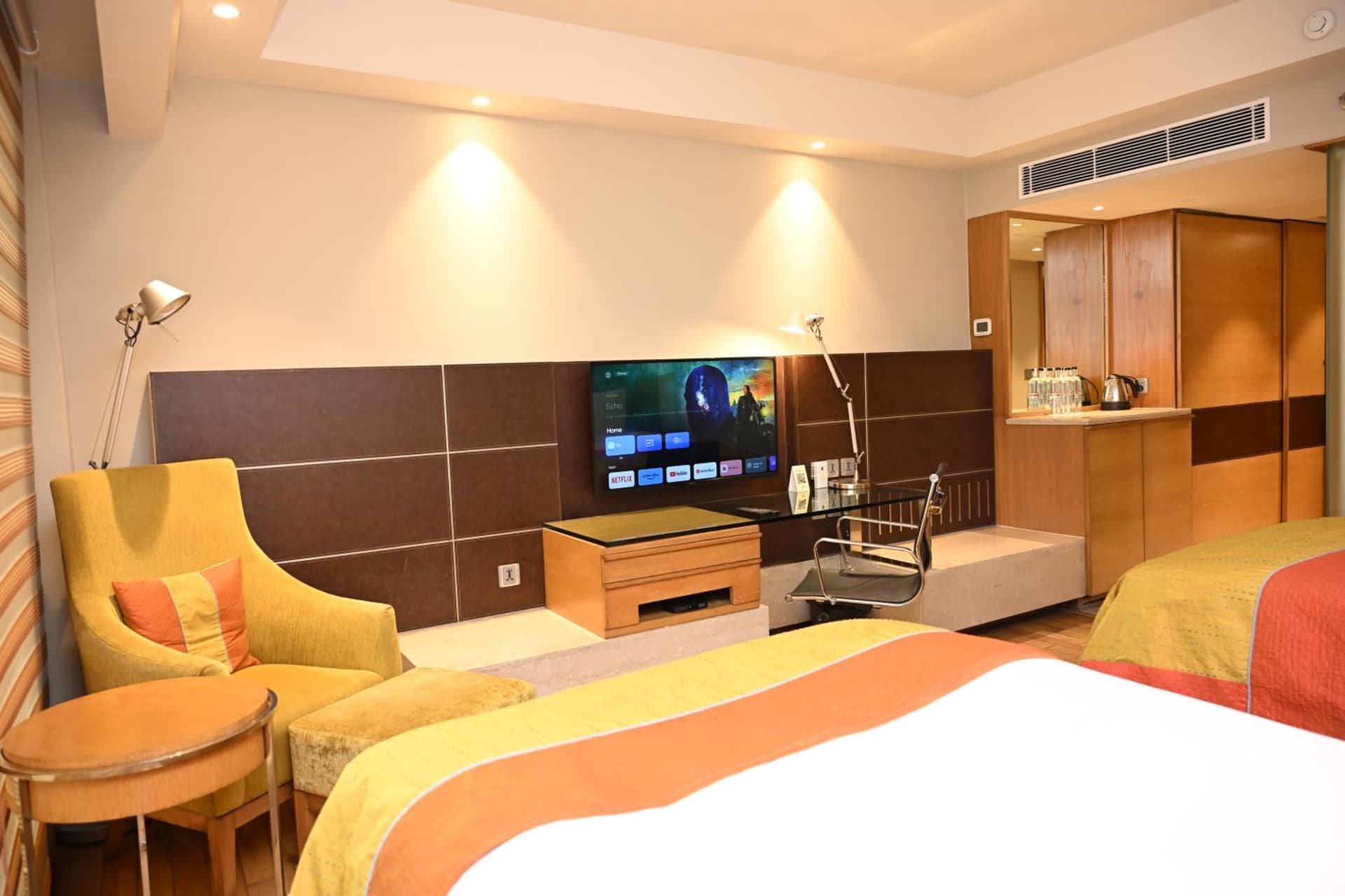 Deluxe Twin Room