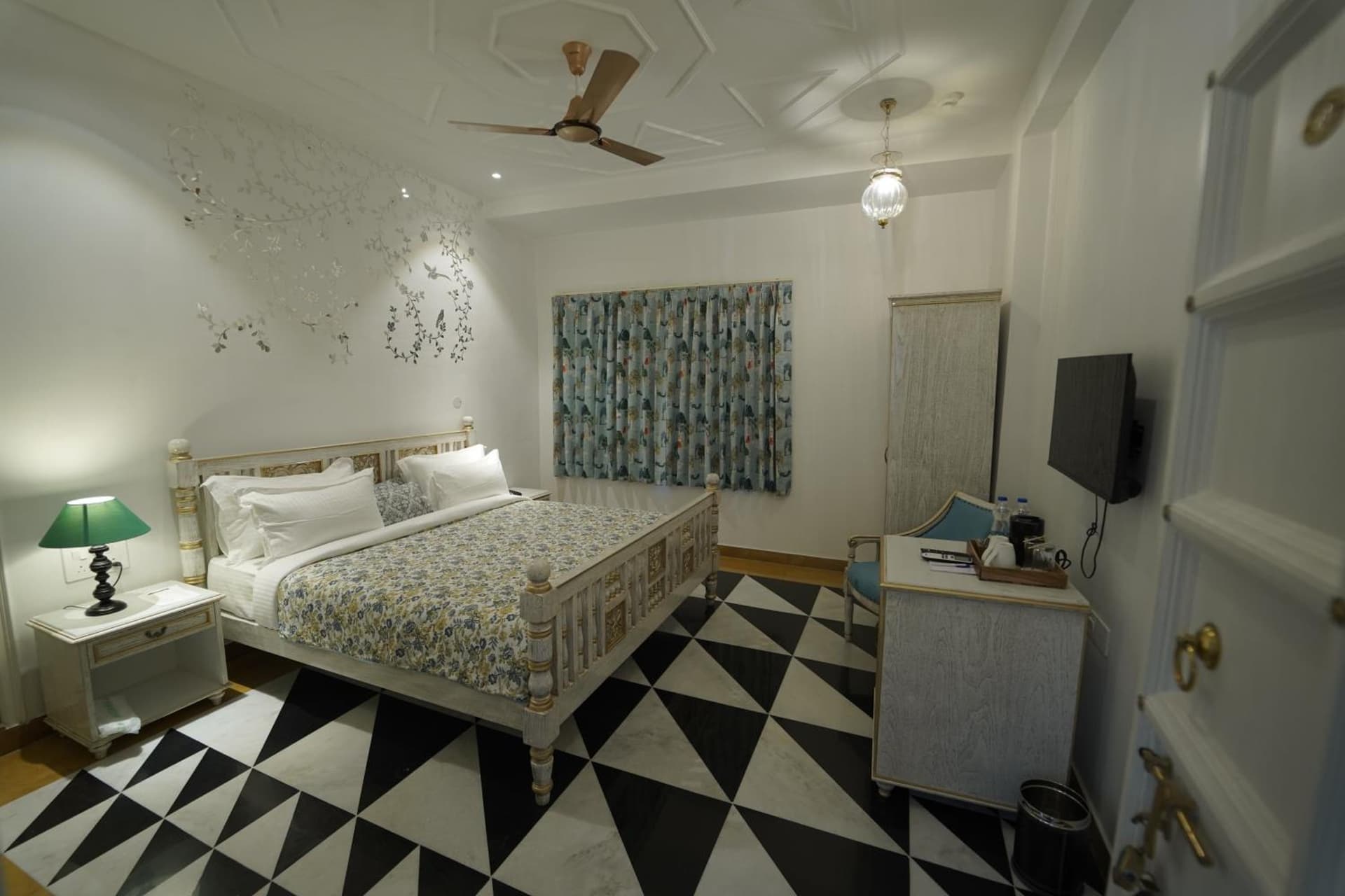Premier Double Lake View Room