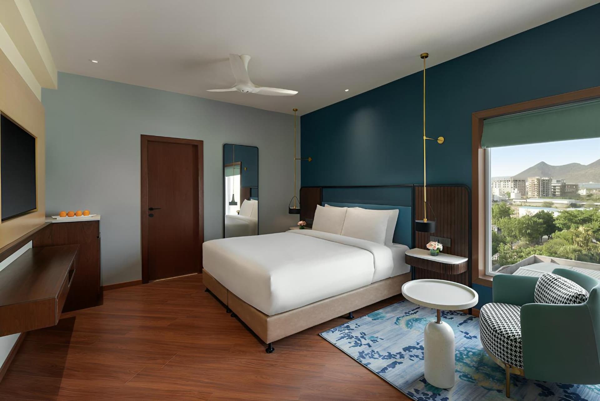 Superior King Room