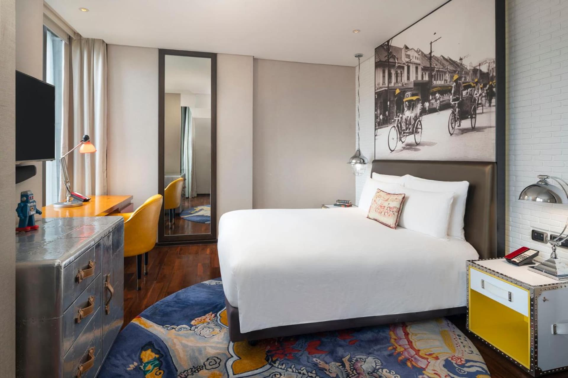 Standard King High Floor Room