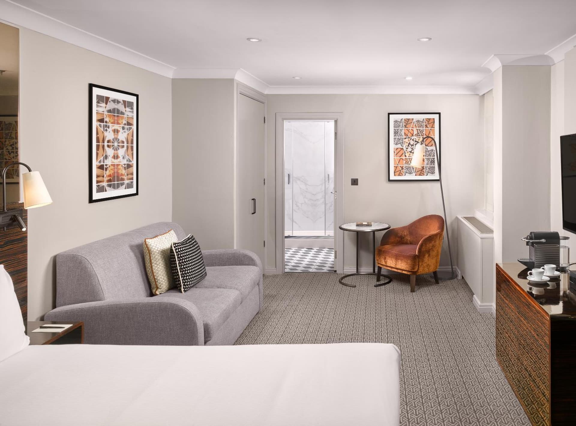 Deluxe King Room