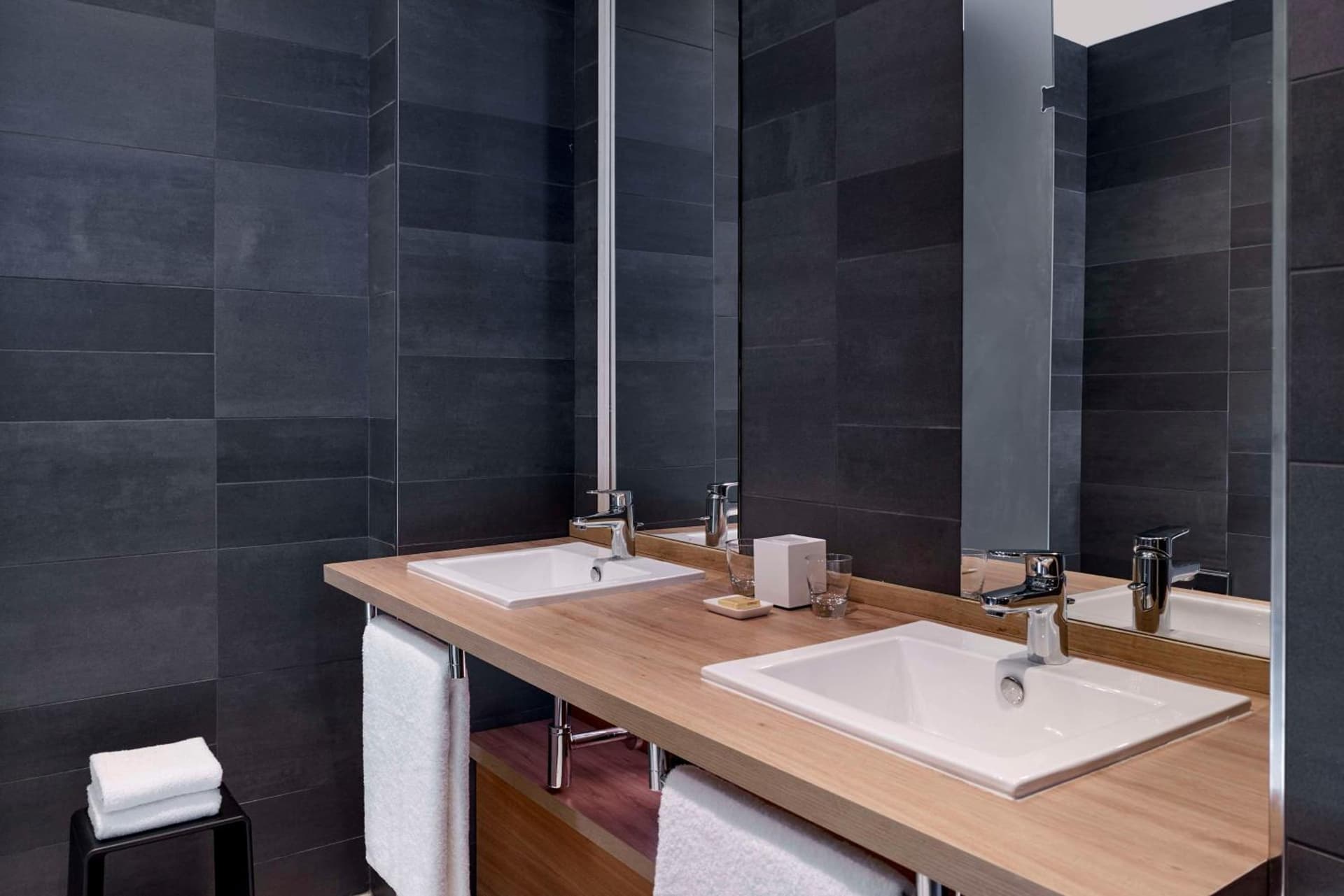 Suite King Room