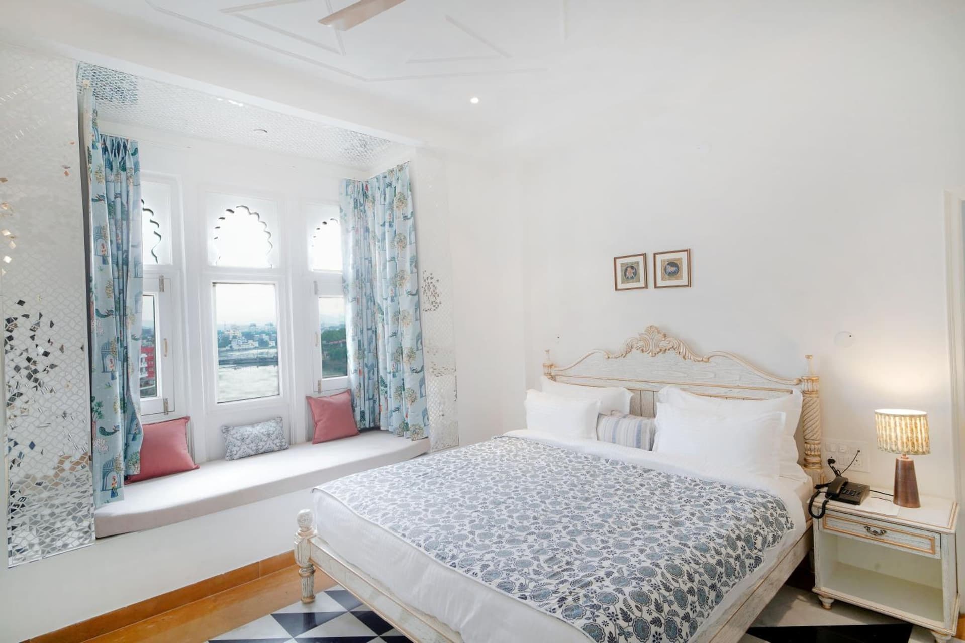Superior Double Lake View Room