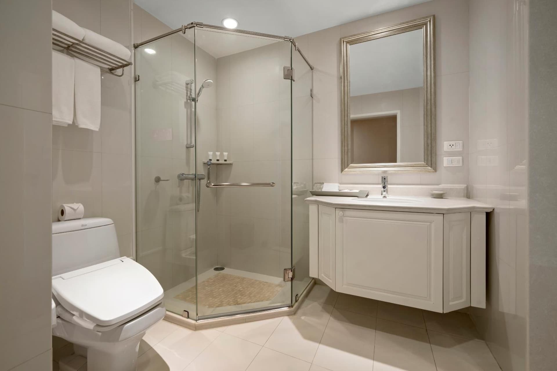 Suite King Room