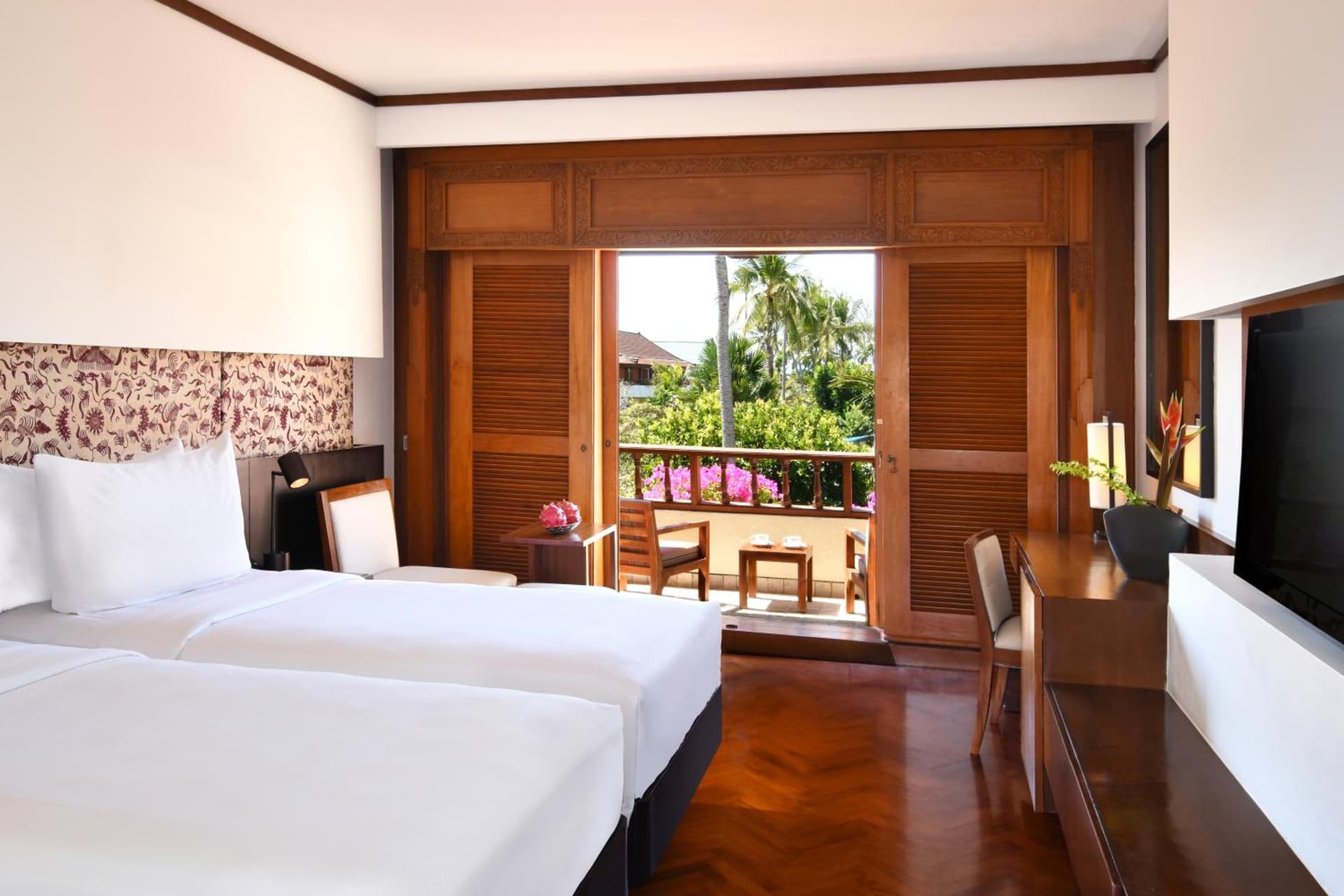 Superior Room with Two Twin Beds