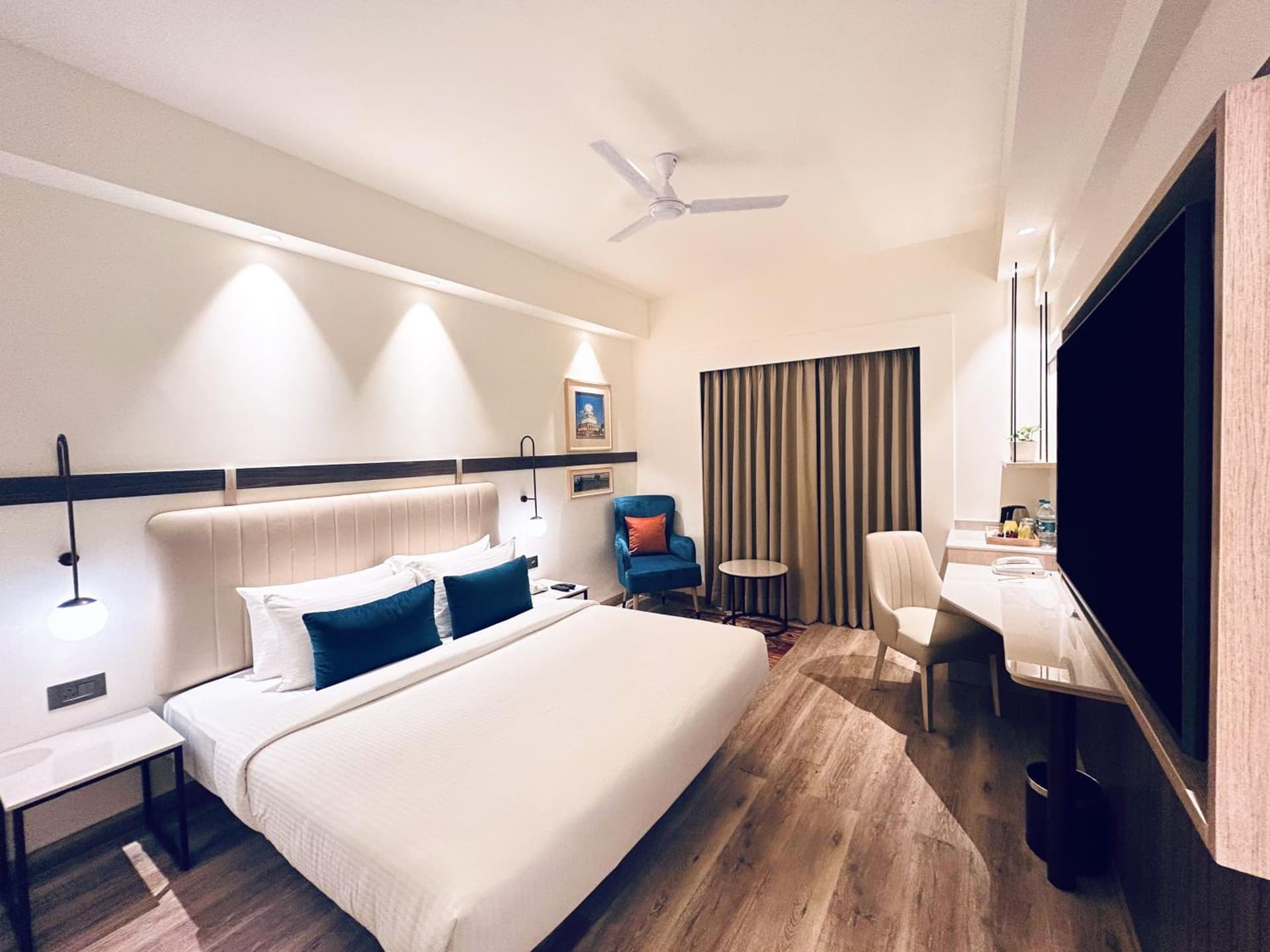 Executive King Room