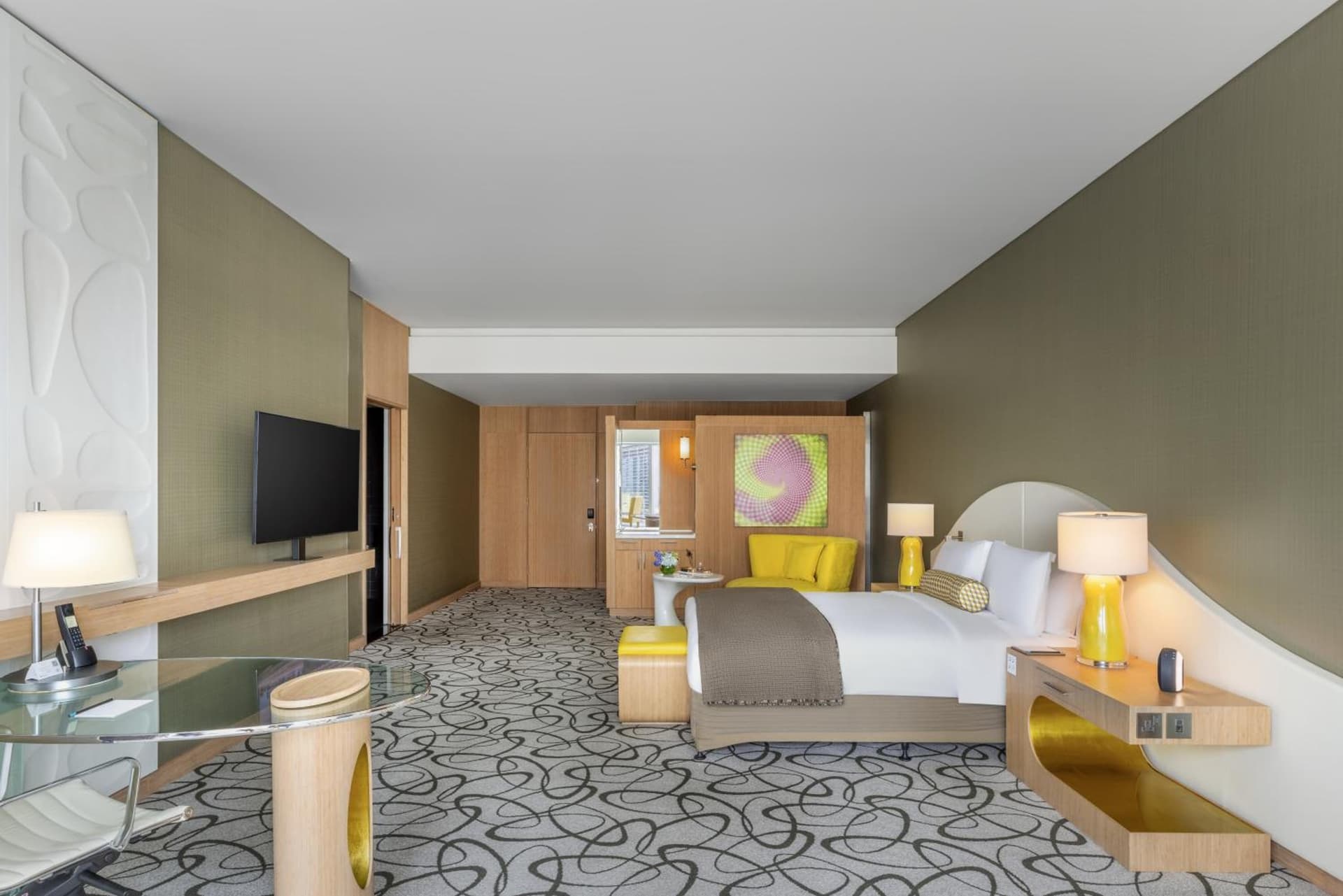 Luxury King Room
