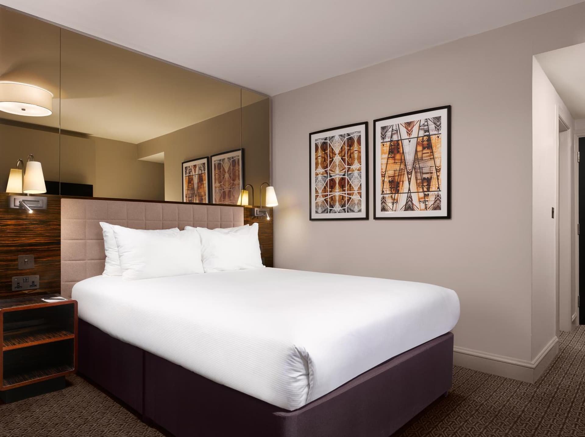 Superior Queen Room