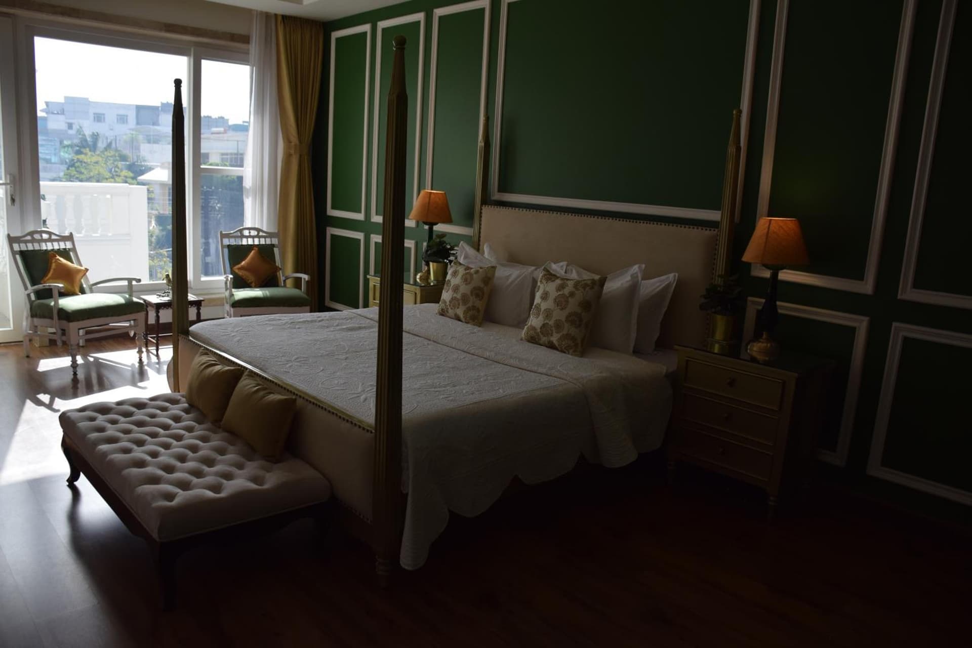 Deluxe Suite