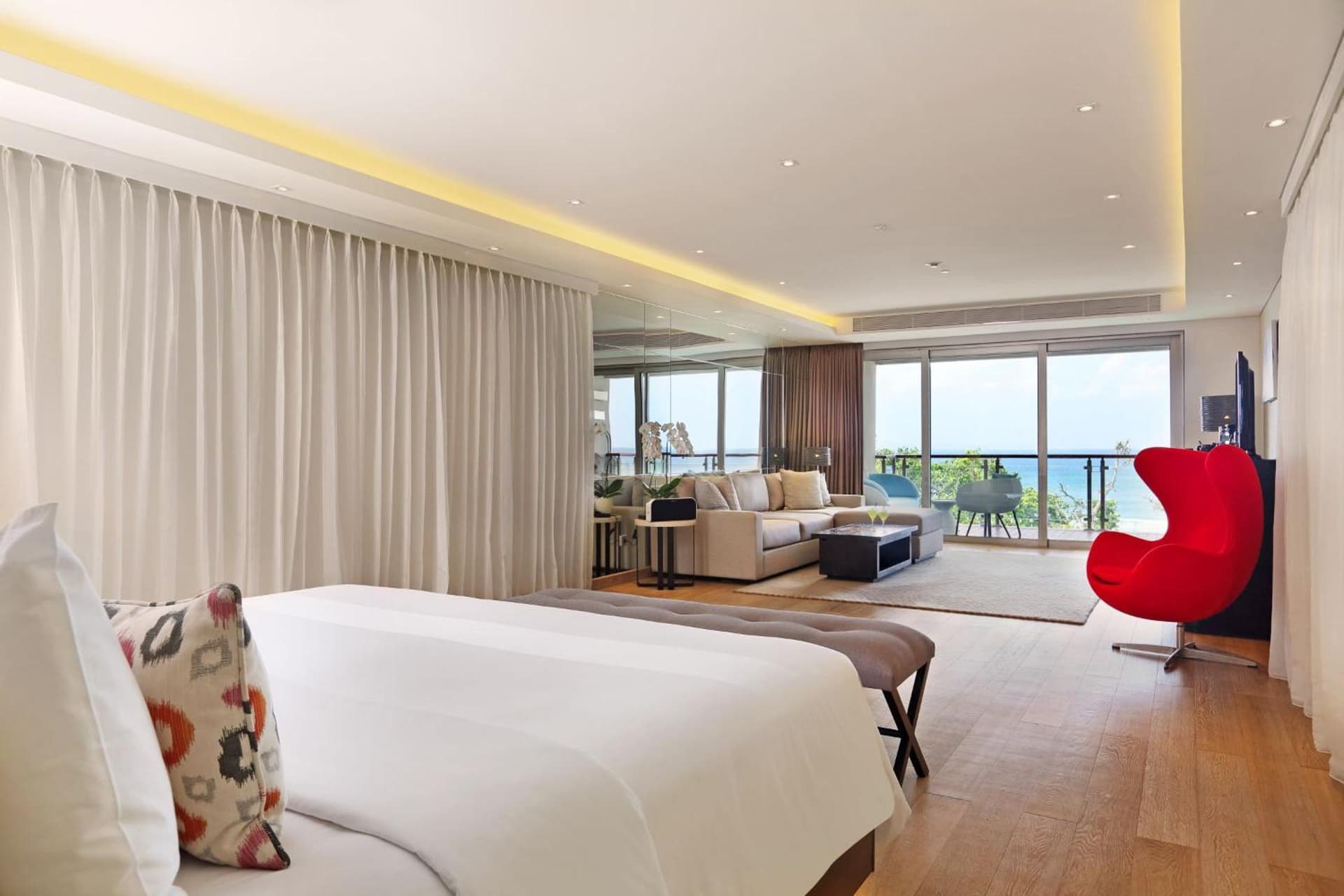 Leisure Suite