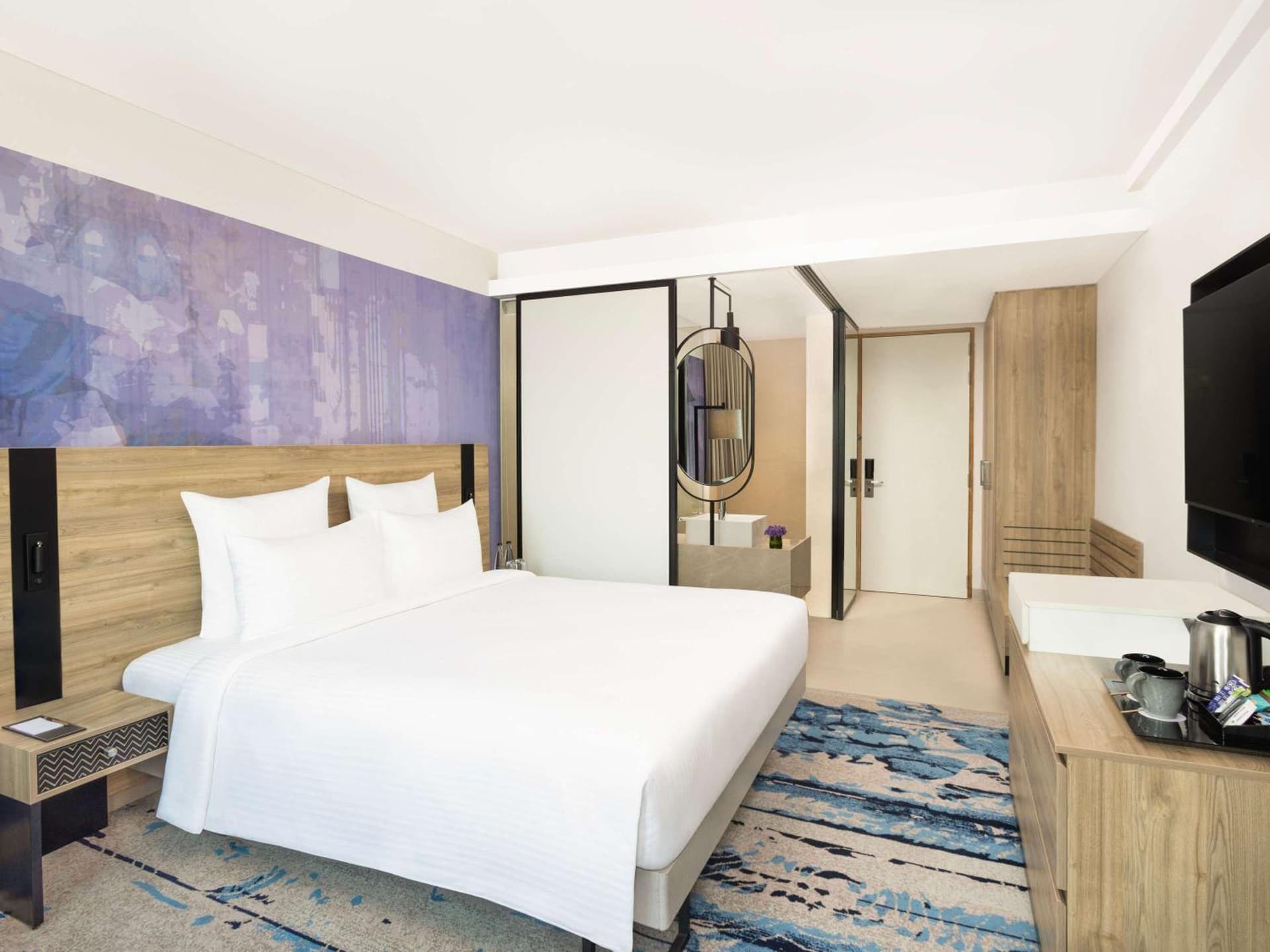 Executive King Room