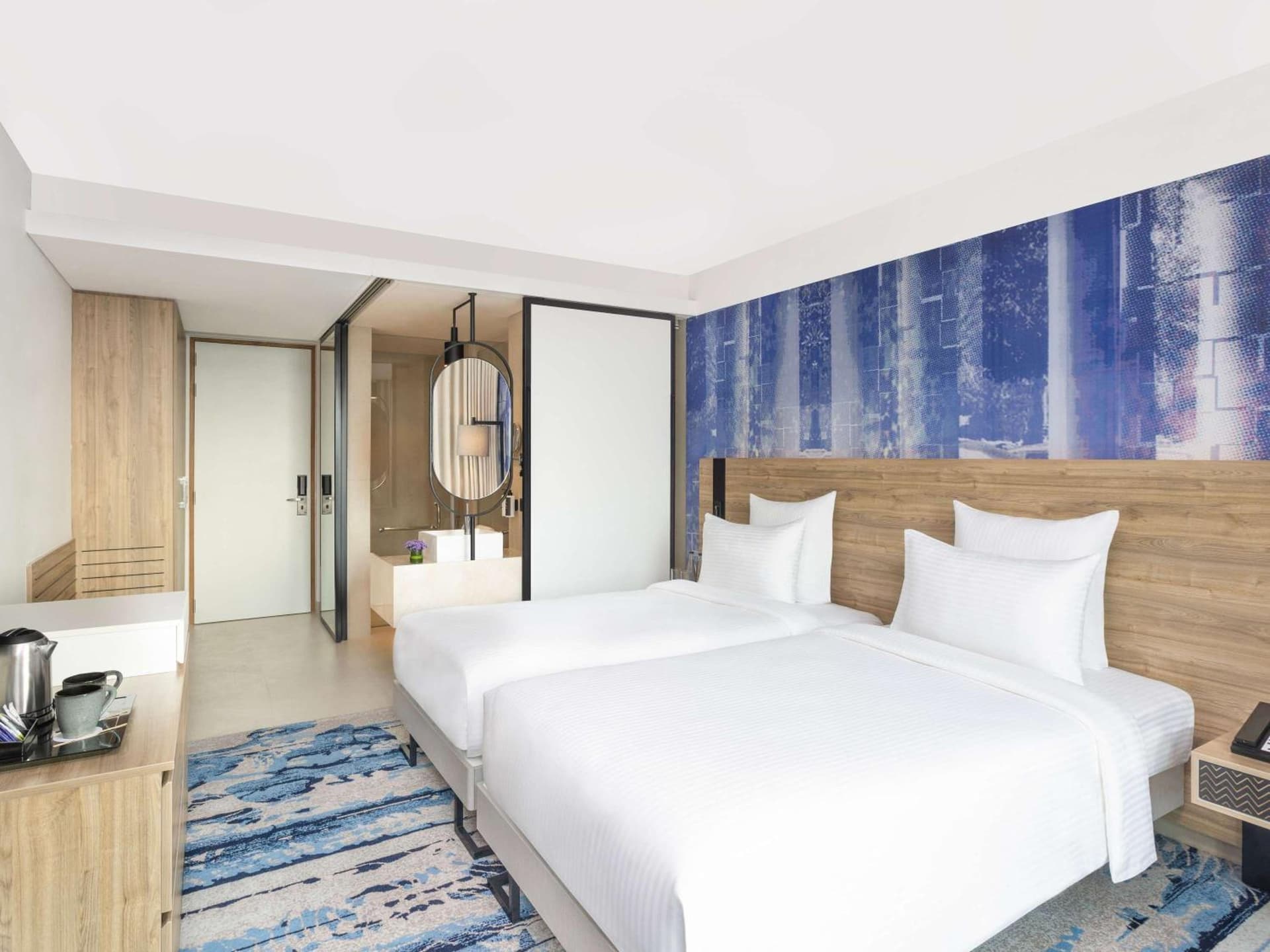 Executive Twin Room with Two Queen Beds Historic View
