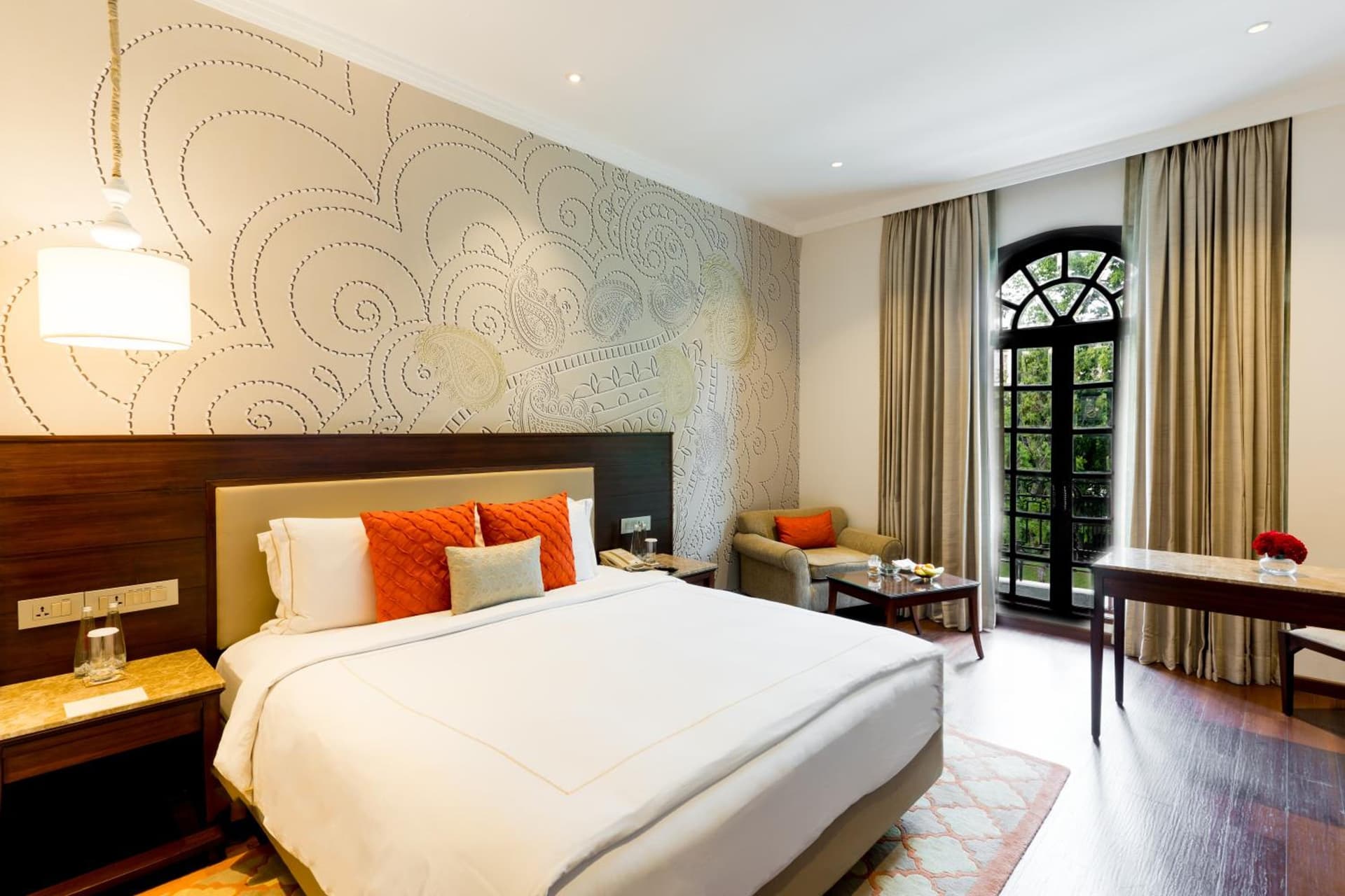 Superior Room King Bed