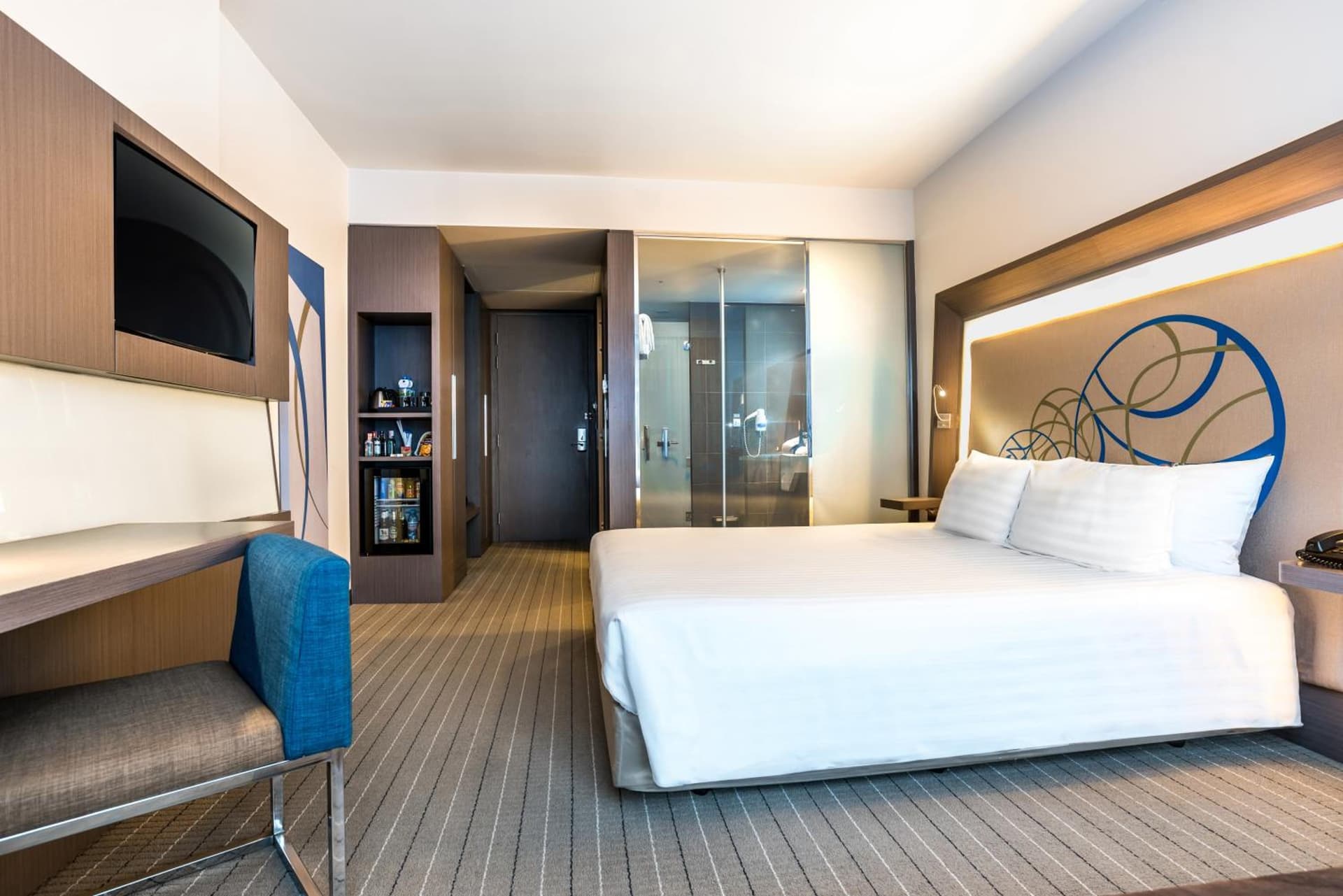 Superior King Room