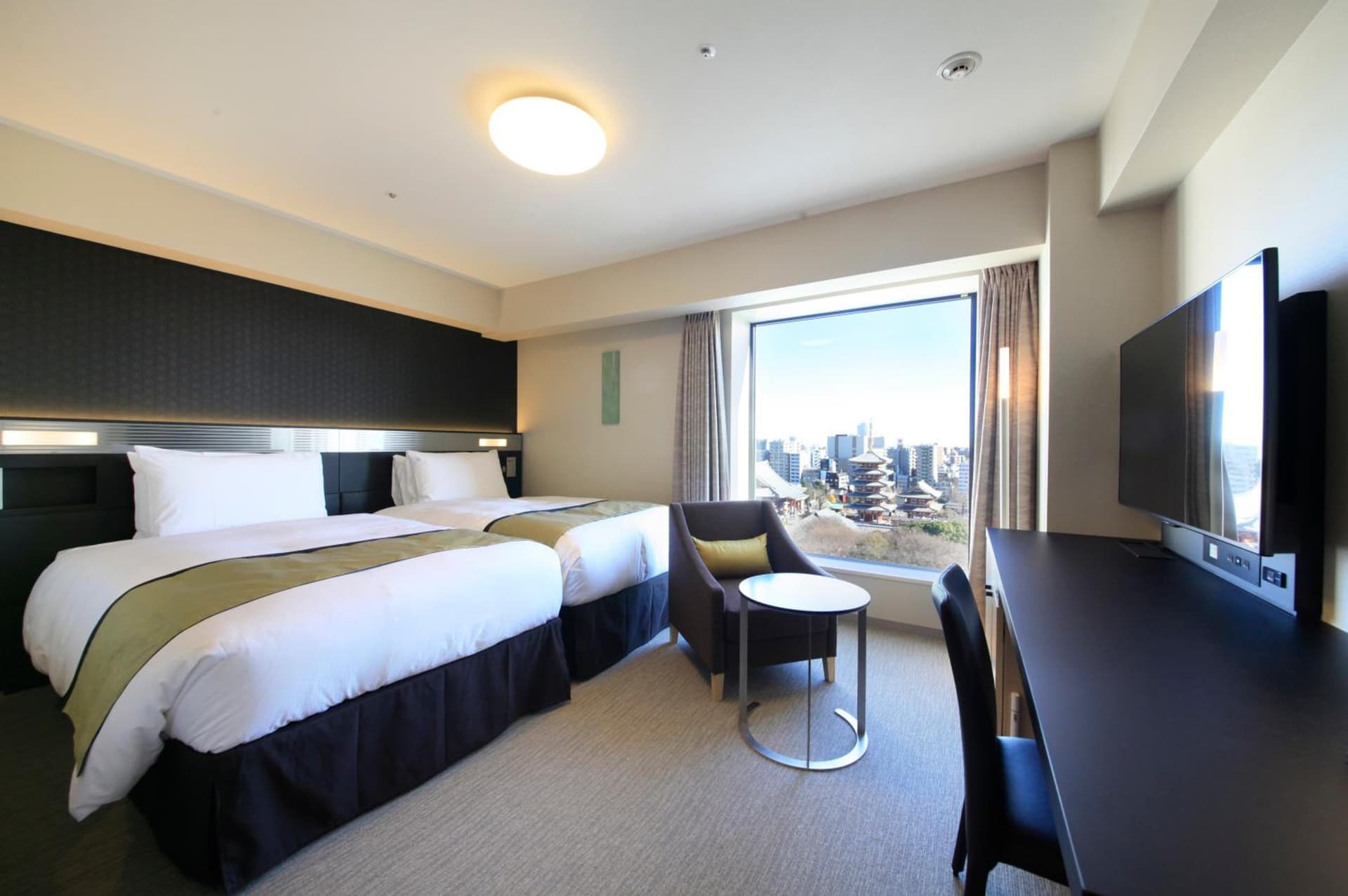 Premier Twin Room - Non-Smoking