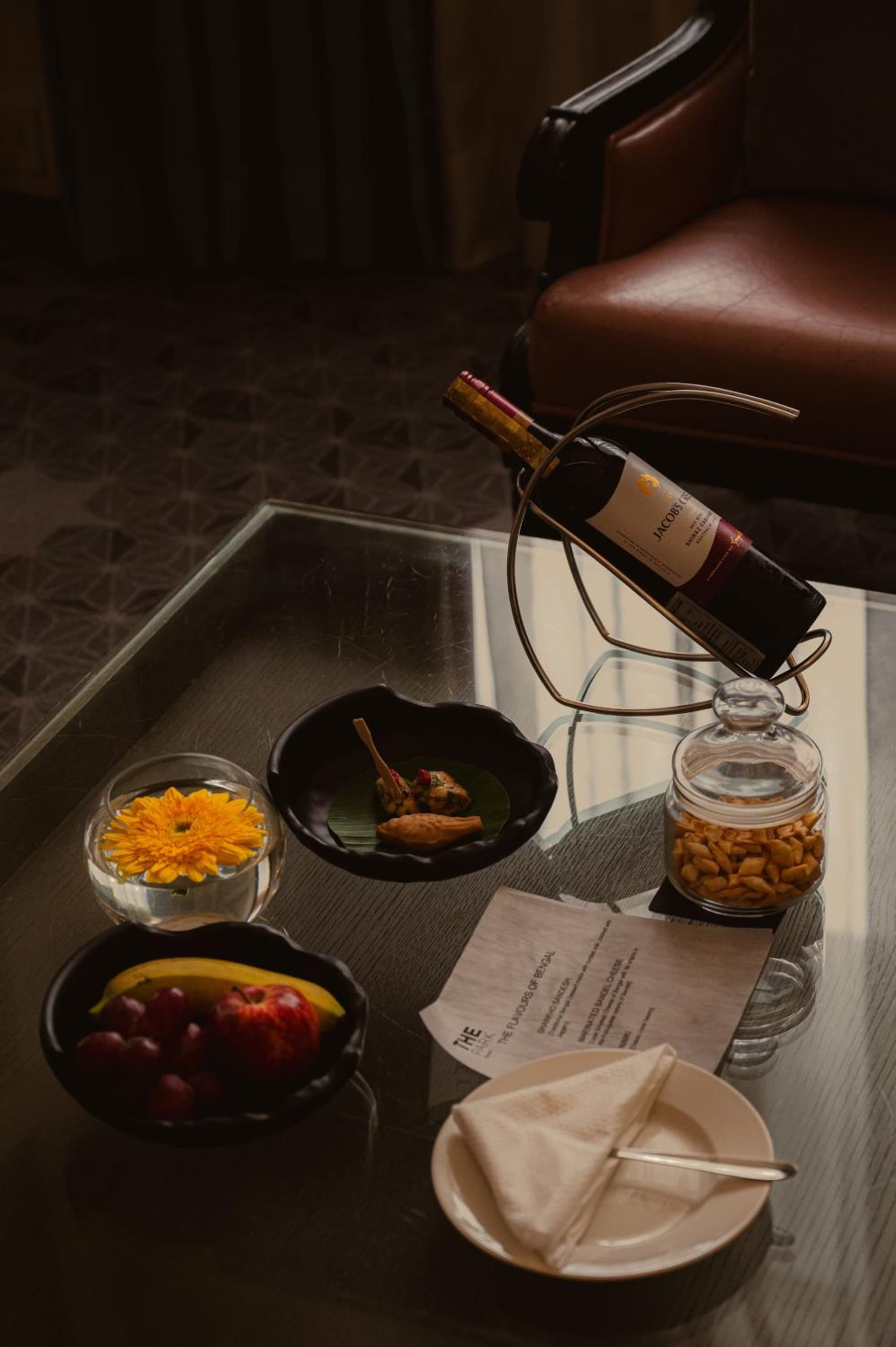 Business Queen Room