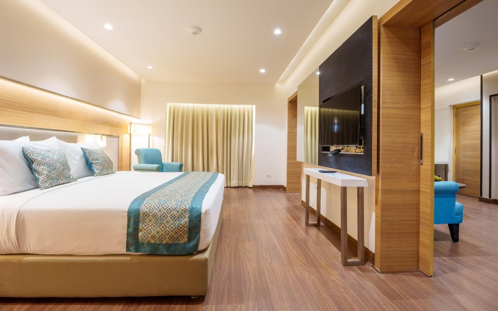 Suite Double Room