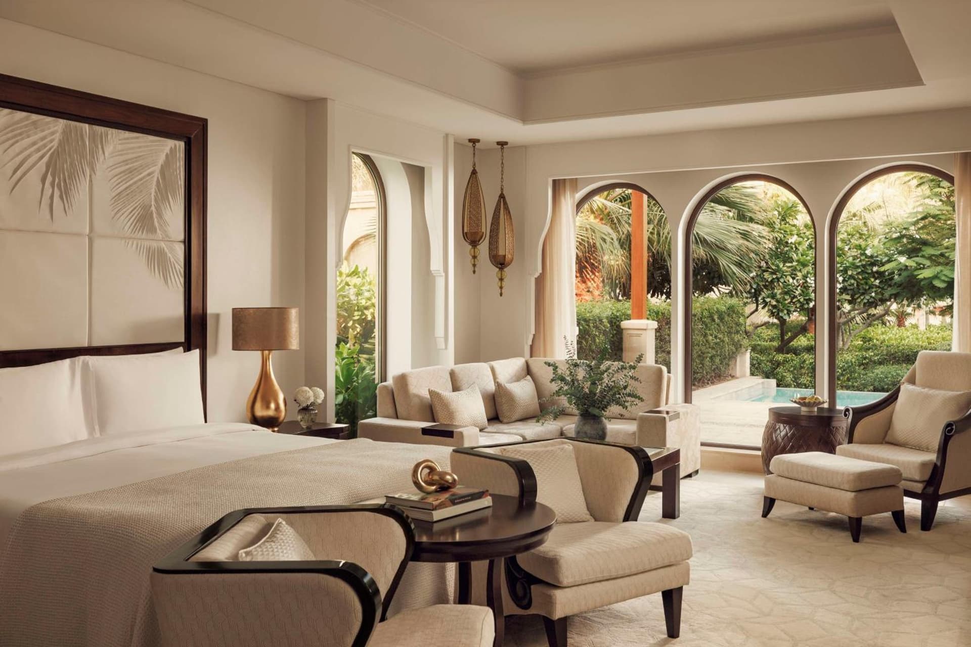 Junior Suite Queen Pool View Room