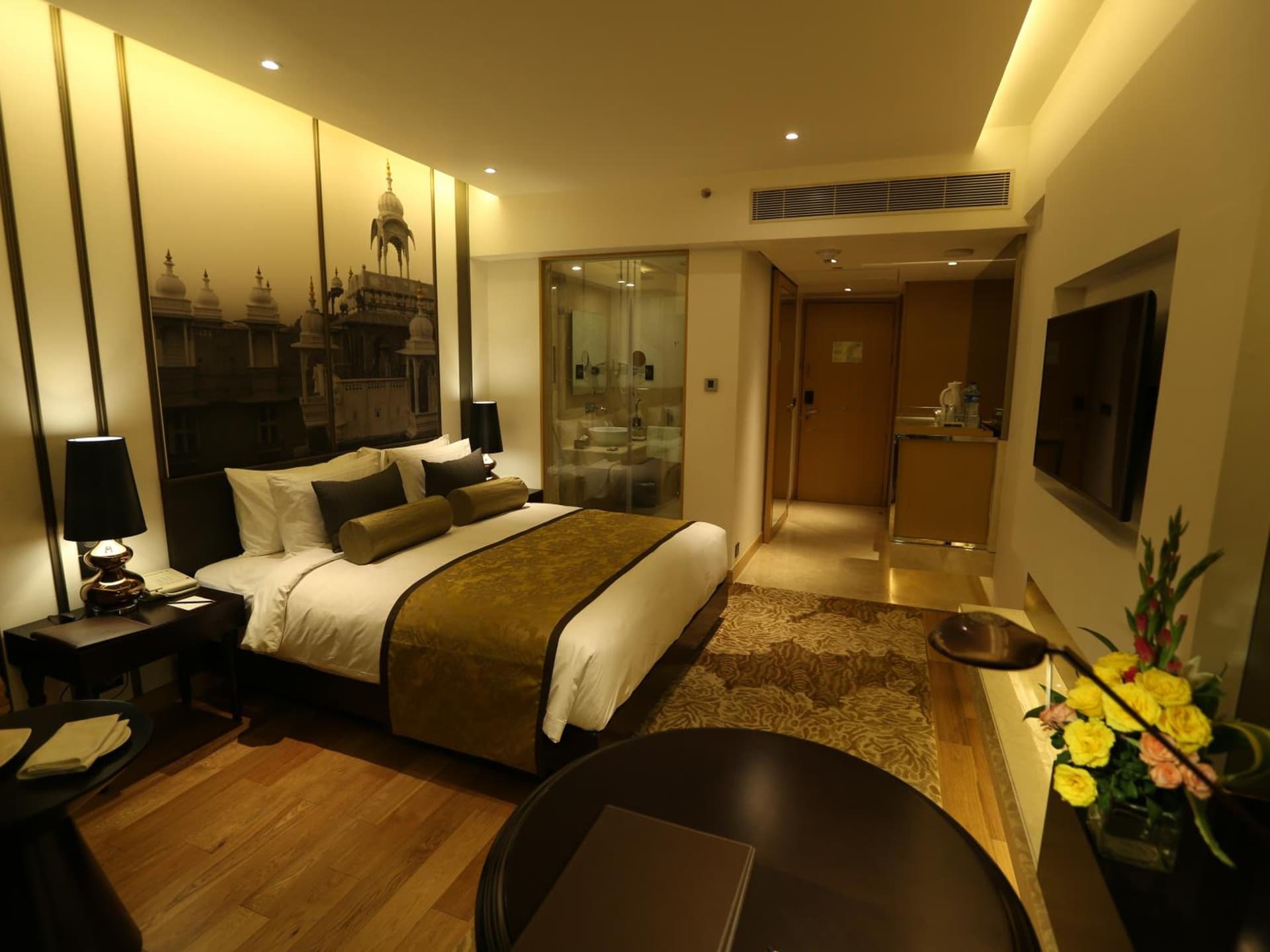 Superior King Room