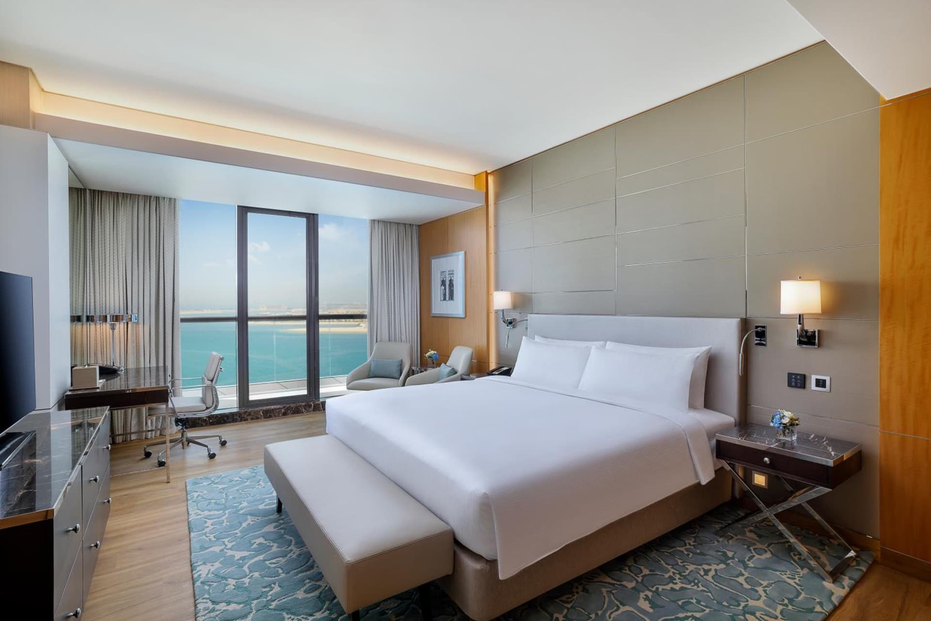 Suite King Sea View Balcony Room