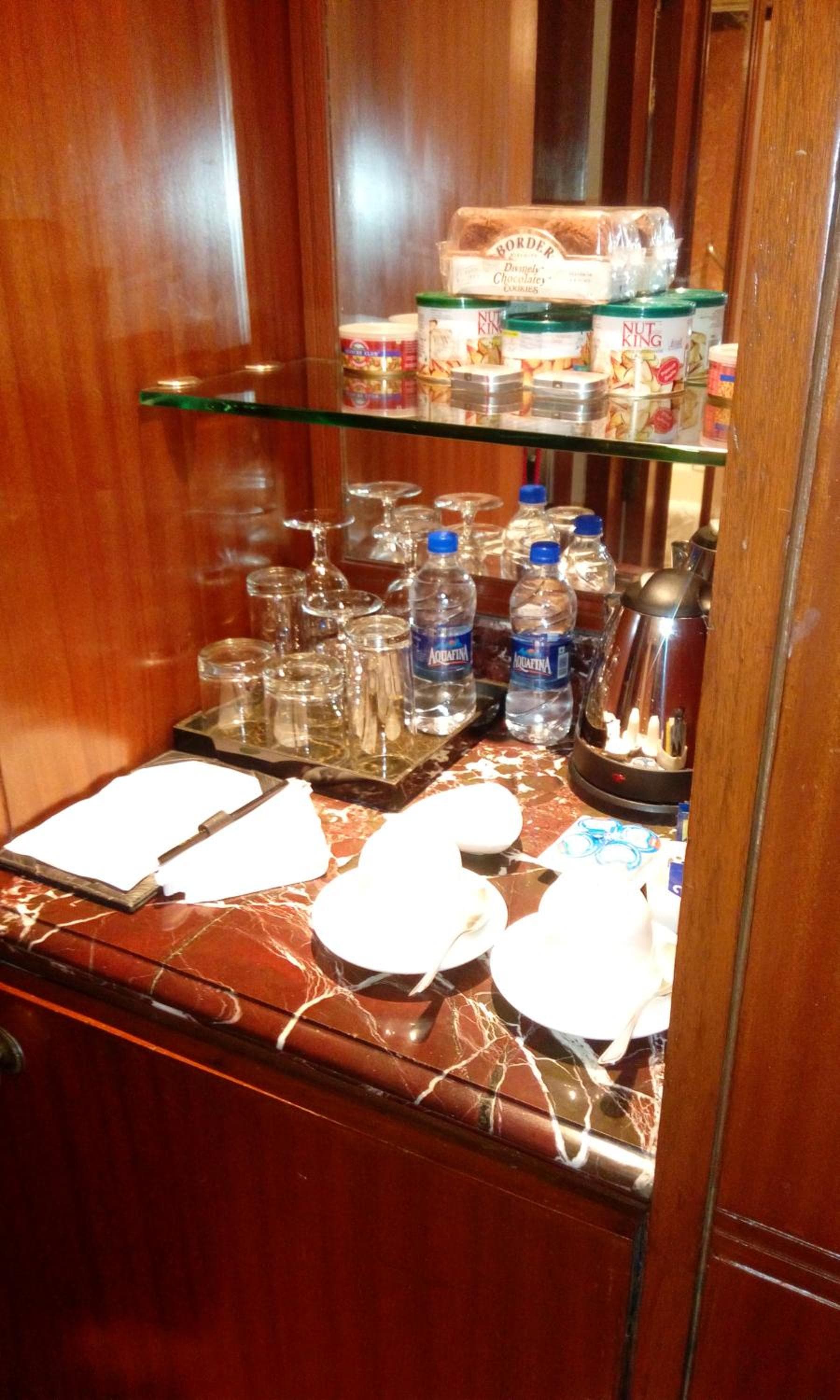 Deluxe King City View Room