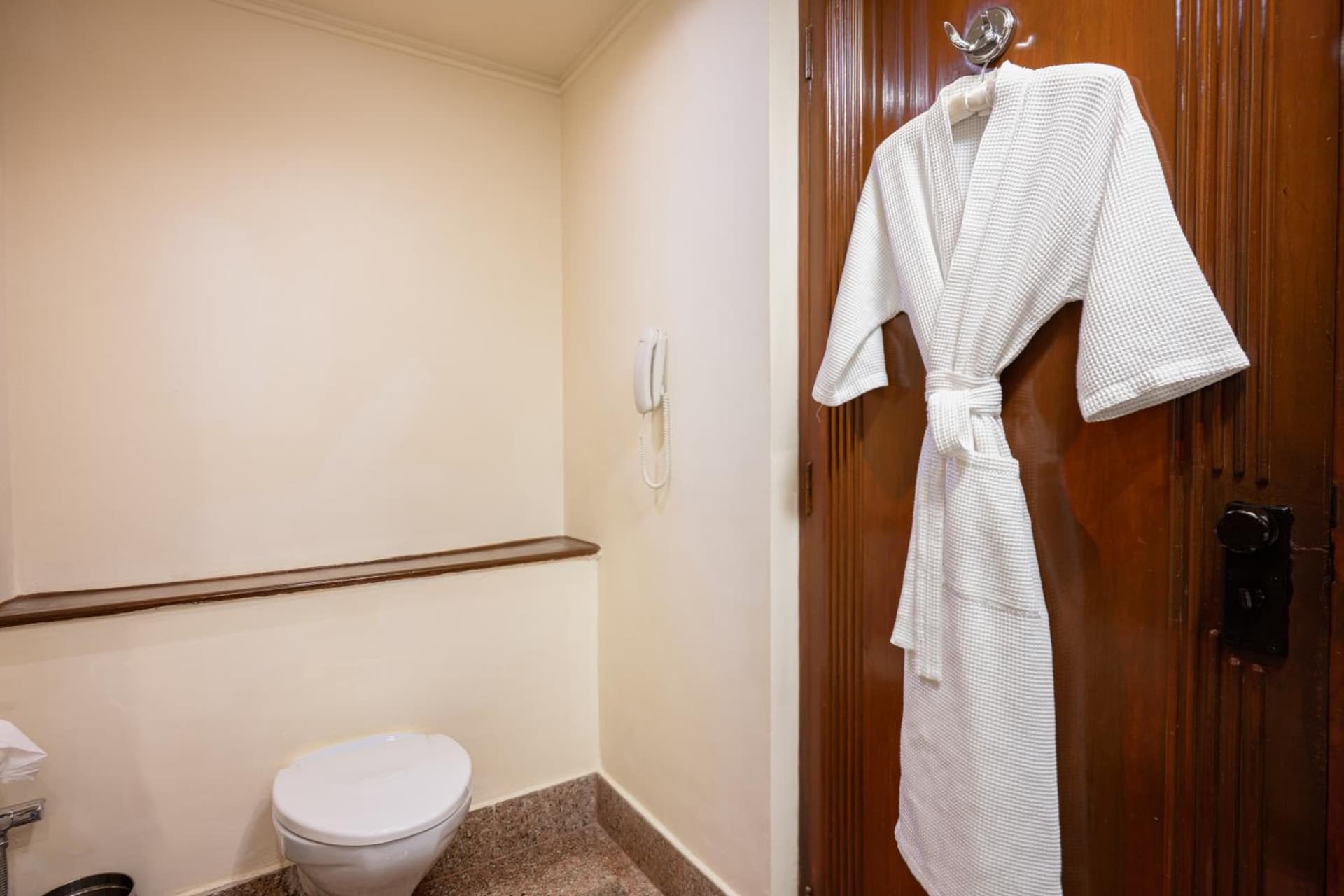 Luxury Twin Room
