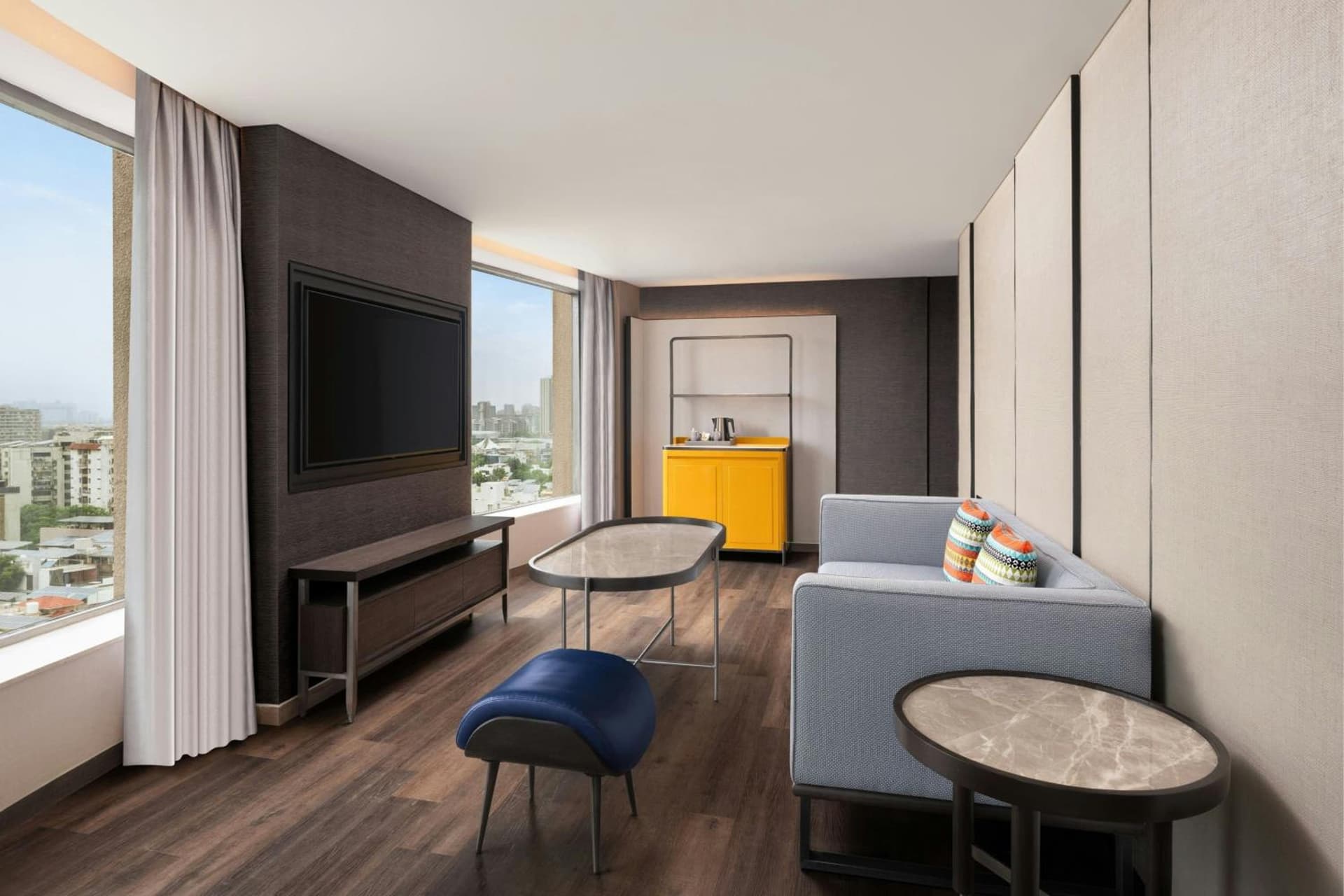 Suite King City View Room