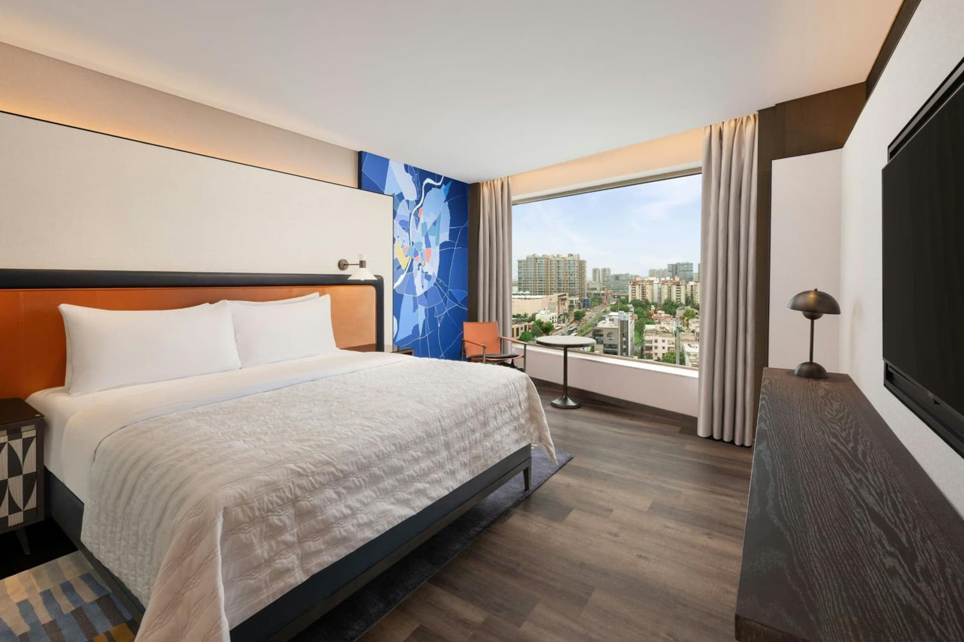 Suite King City View Room