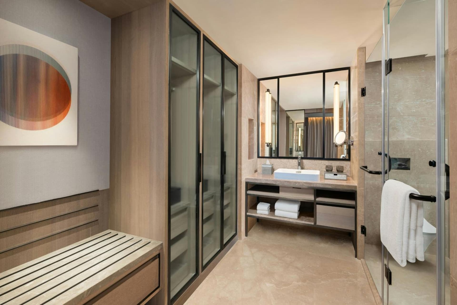 Suite King City View Room