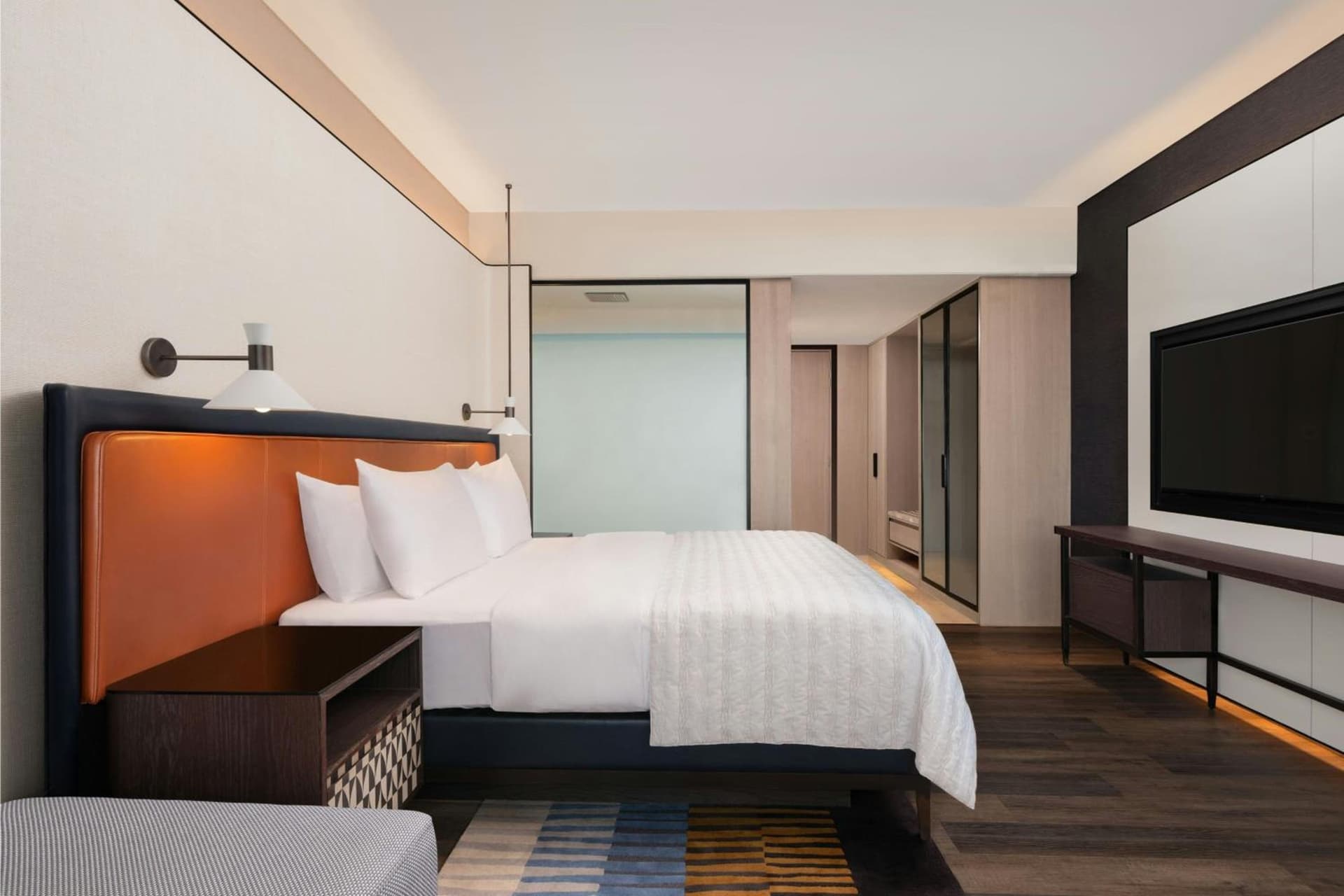 Superior King City View Room