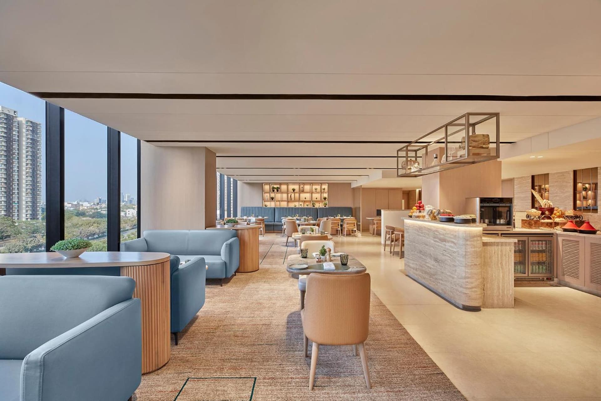 Suite King Terrace Room