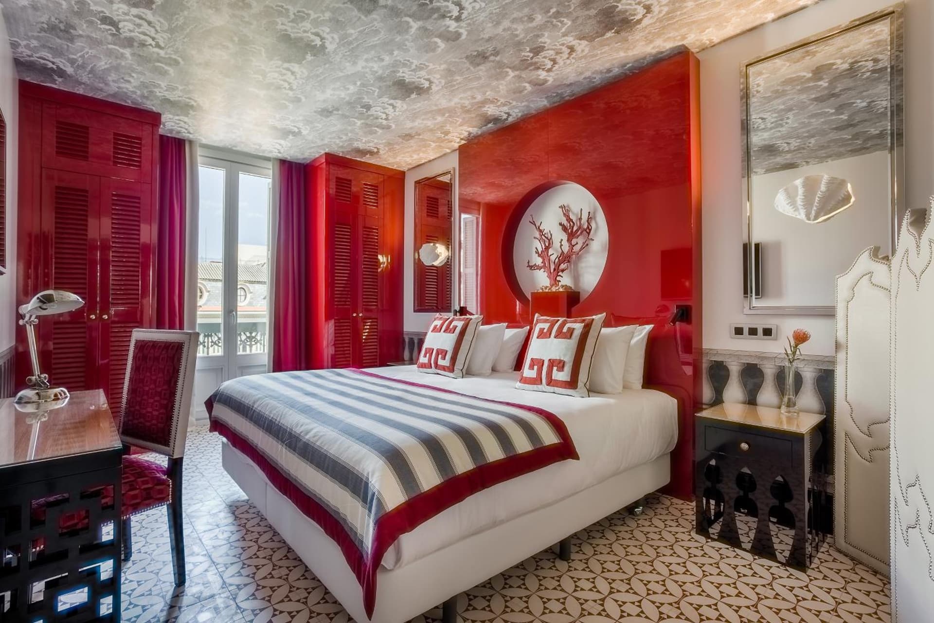 Junior Suite King Room