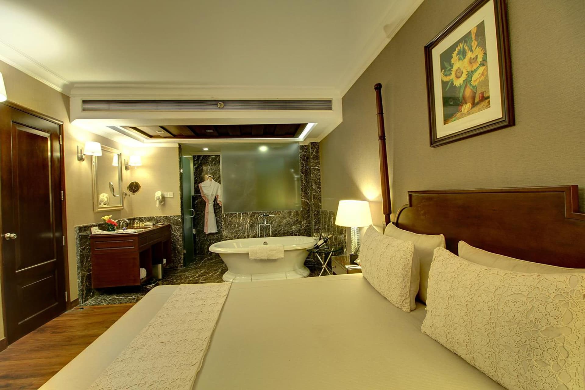 Classic Twin Room