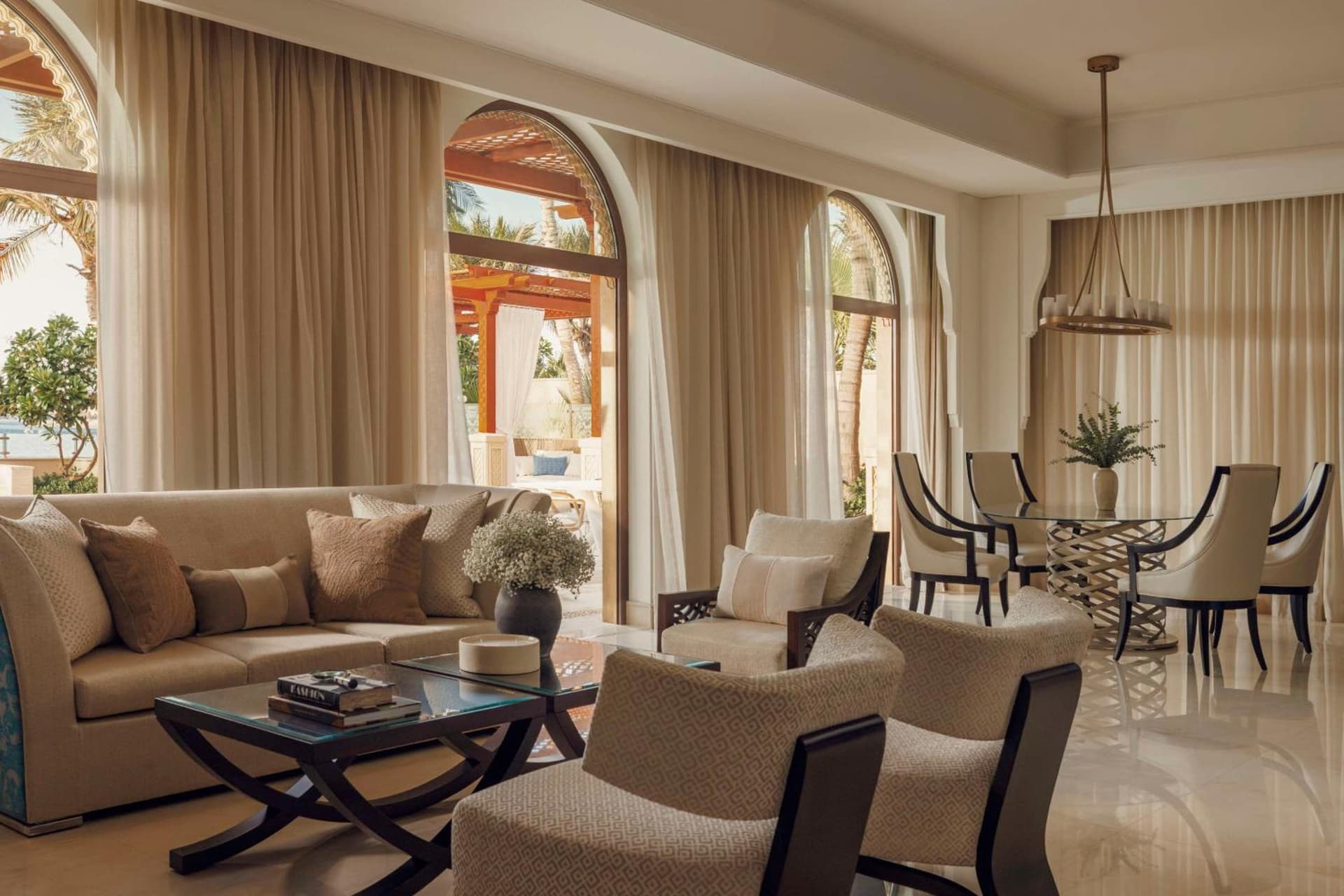 Villa Queen Room