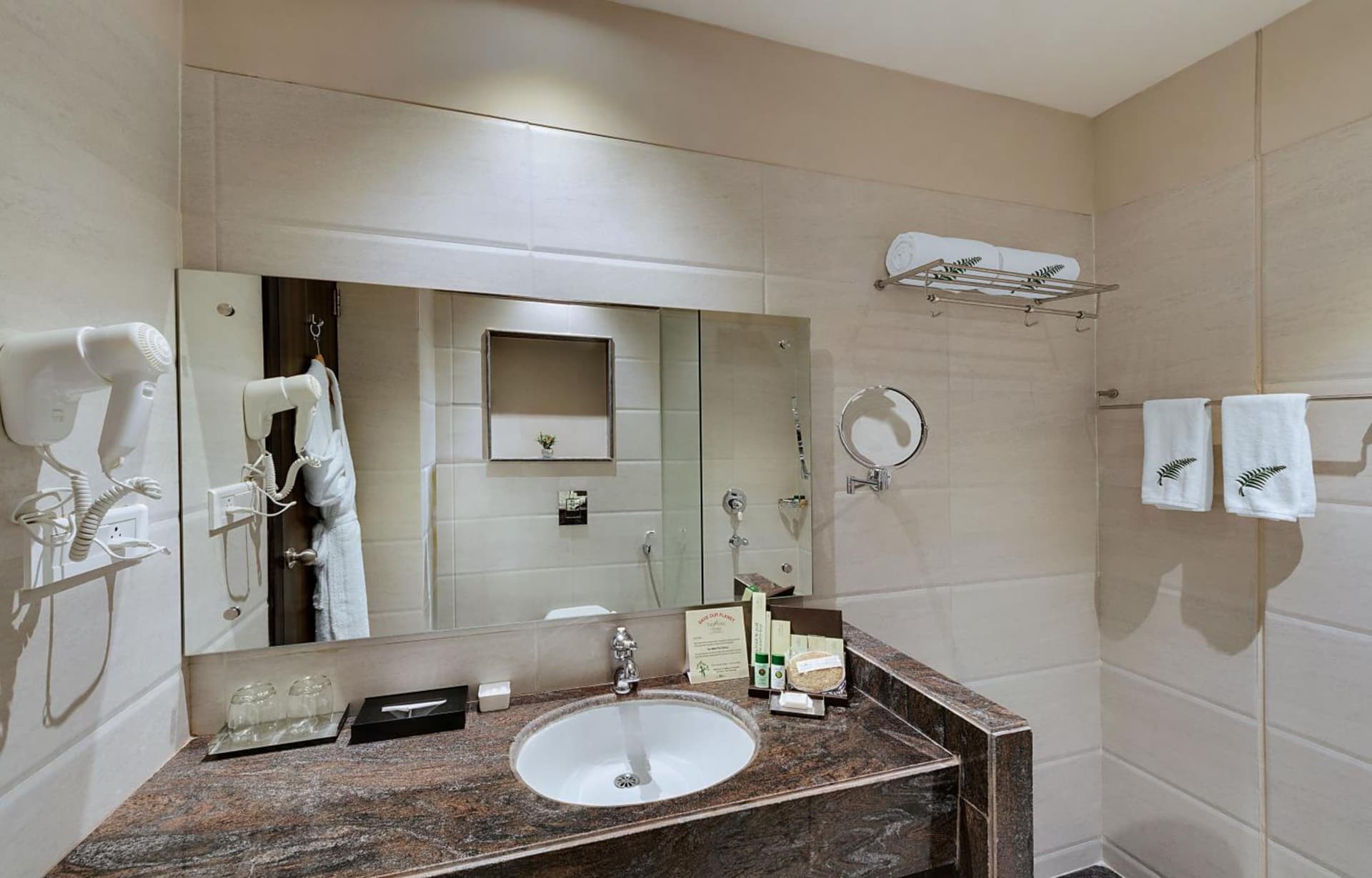Premium Queen Room