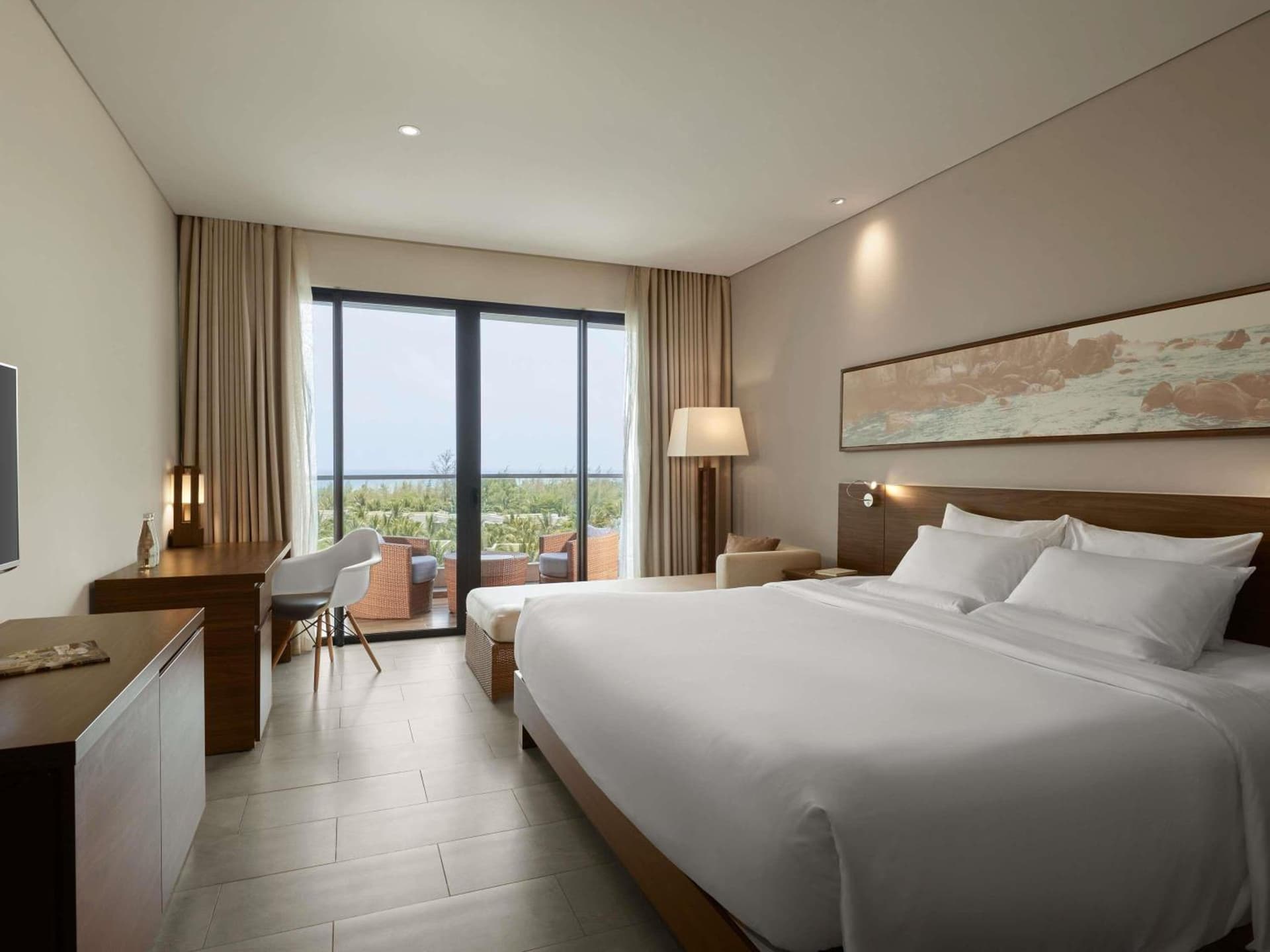 Superior Double Room with Pool View