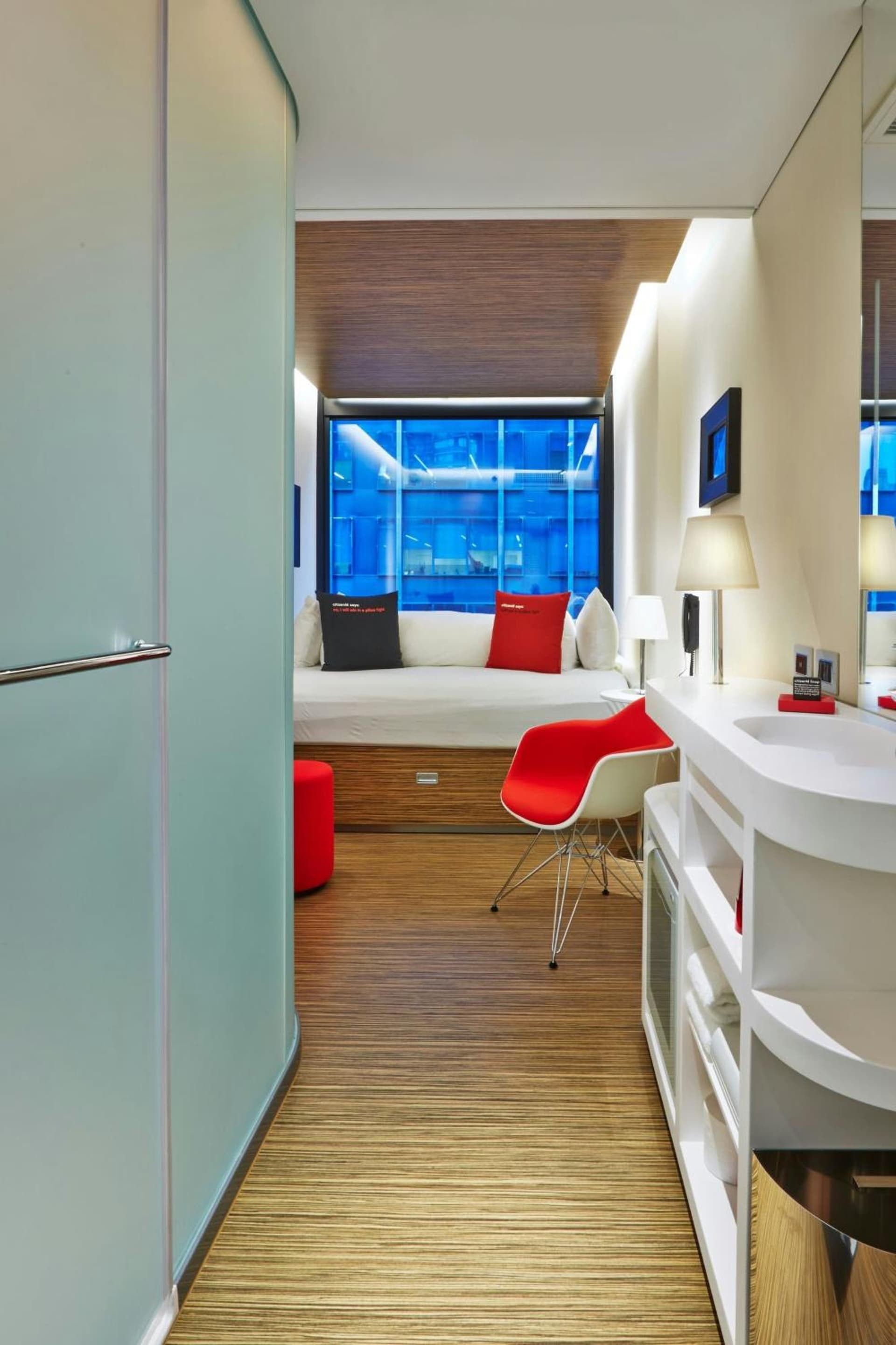 King High Floor Room
