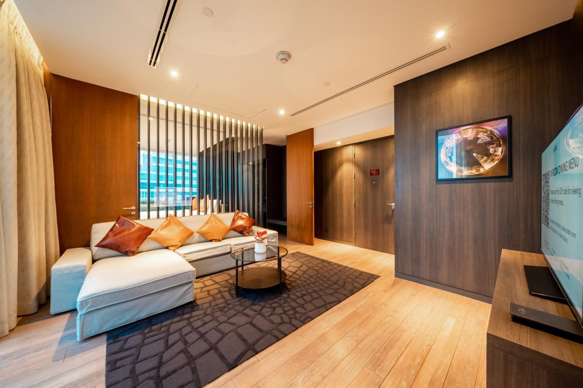 Suite King Room