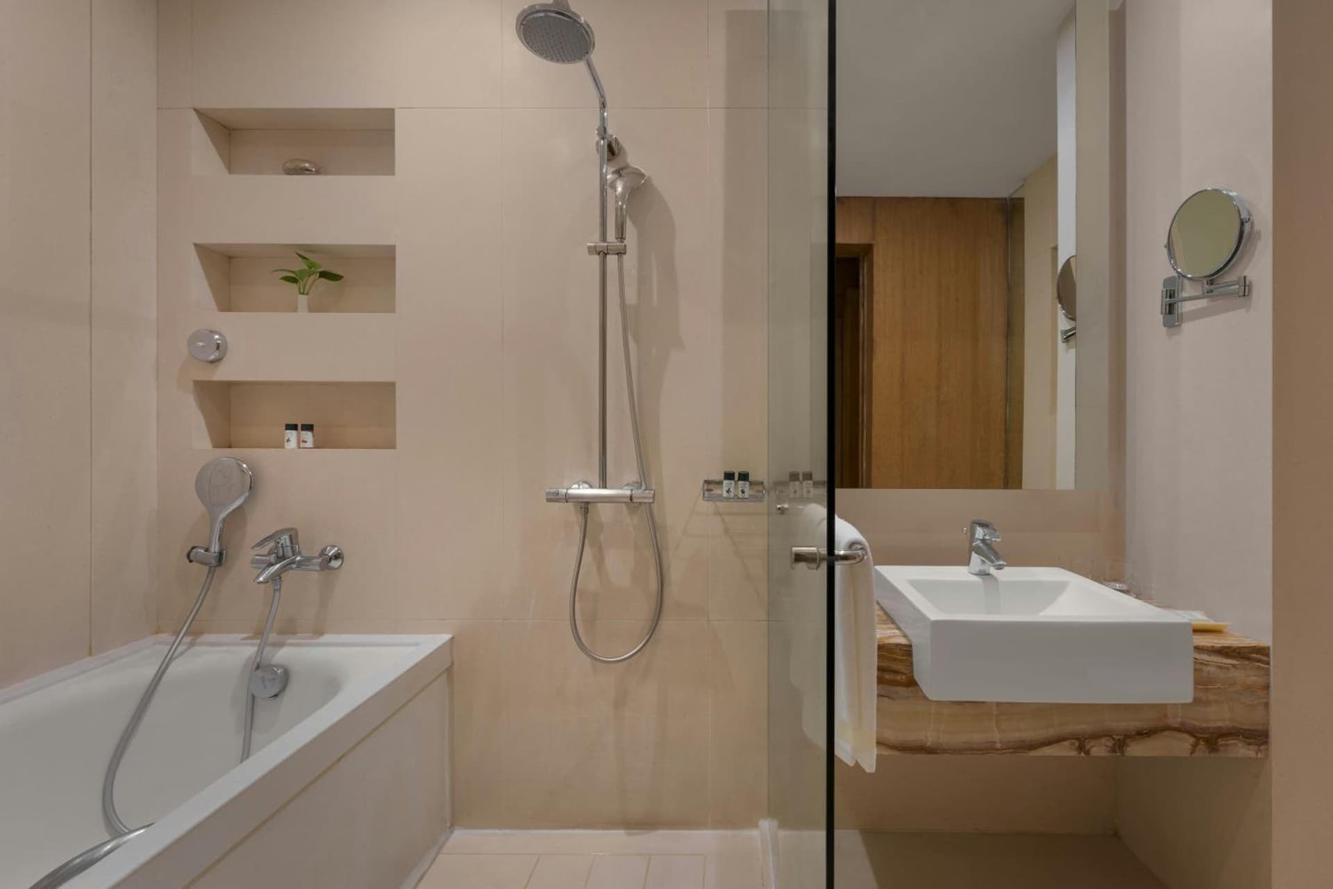 Suite King Room