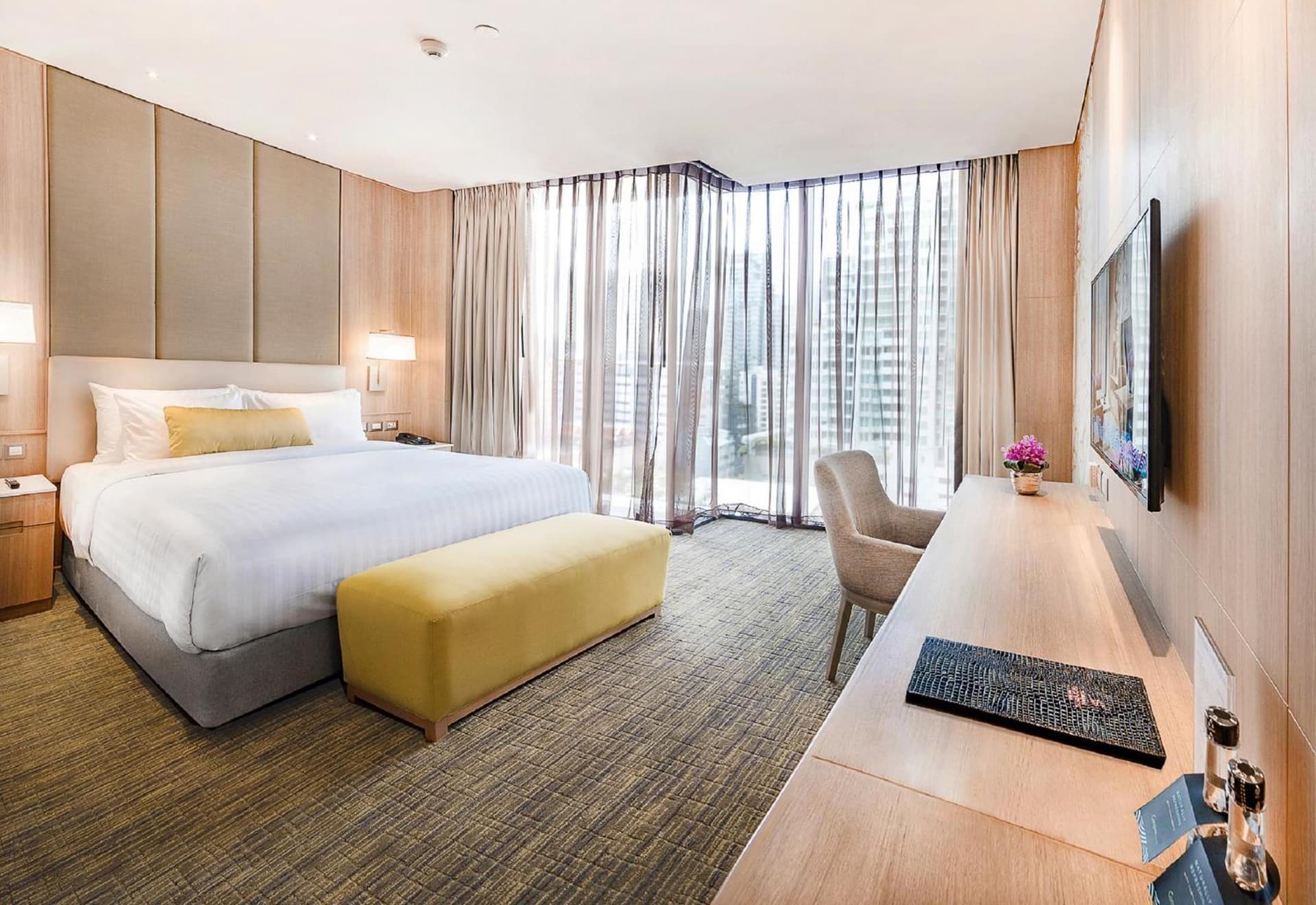 Premier King Room