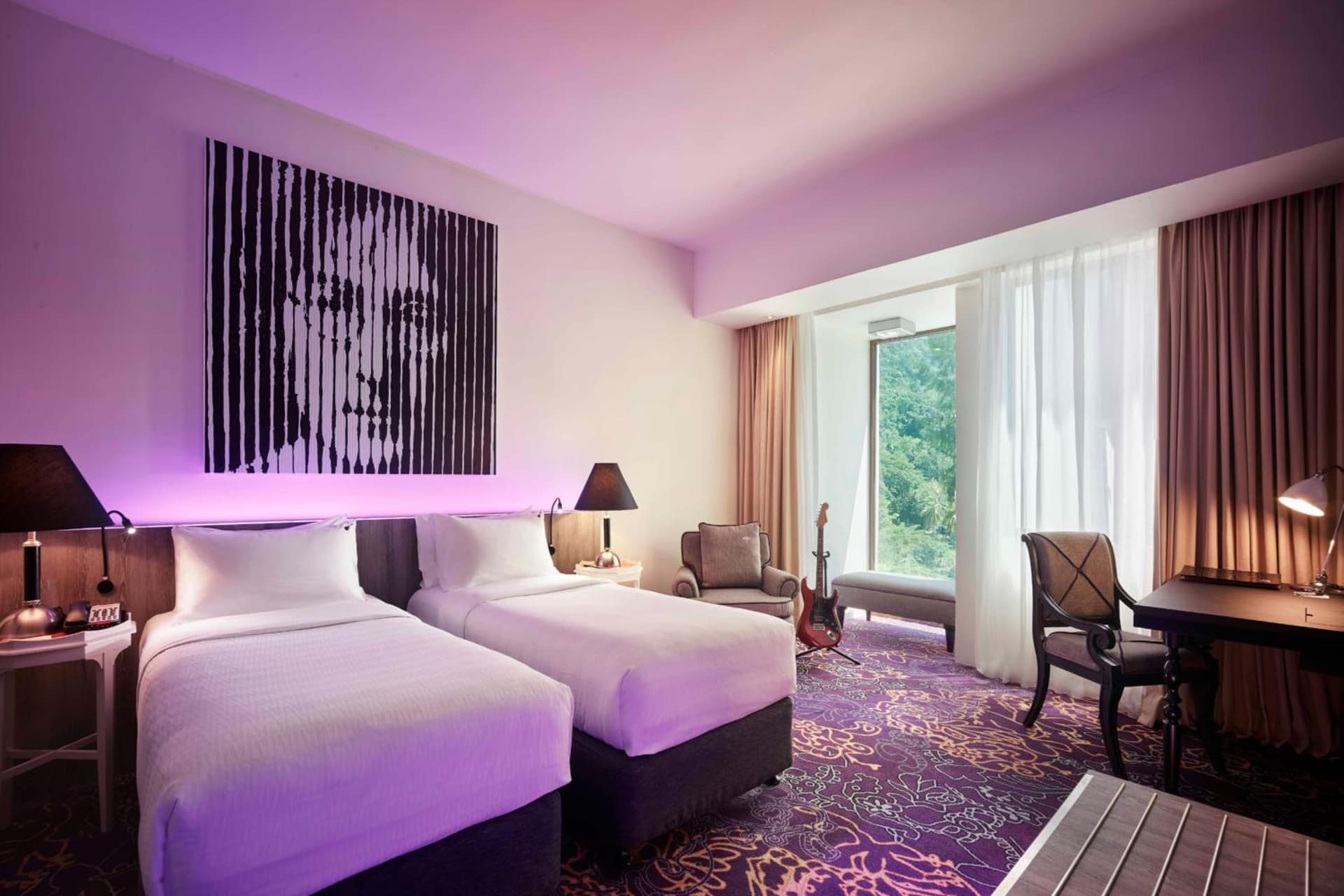 Deluxe Double or Twin Room with Hill View