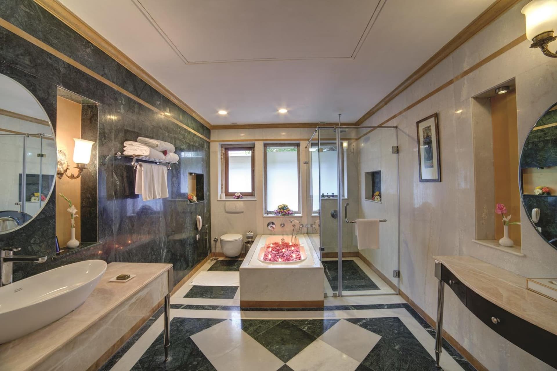 Villa Double Courtyard View Room