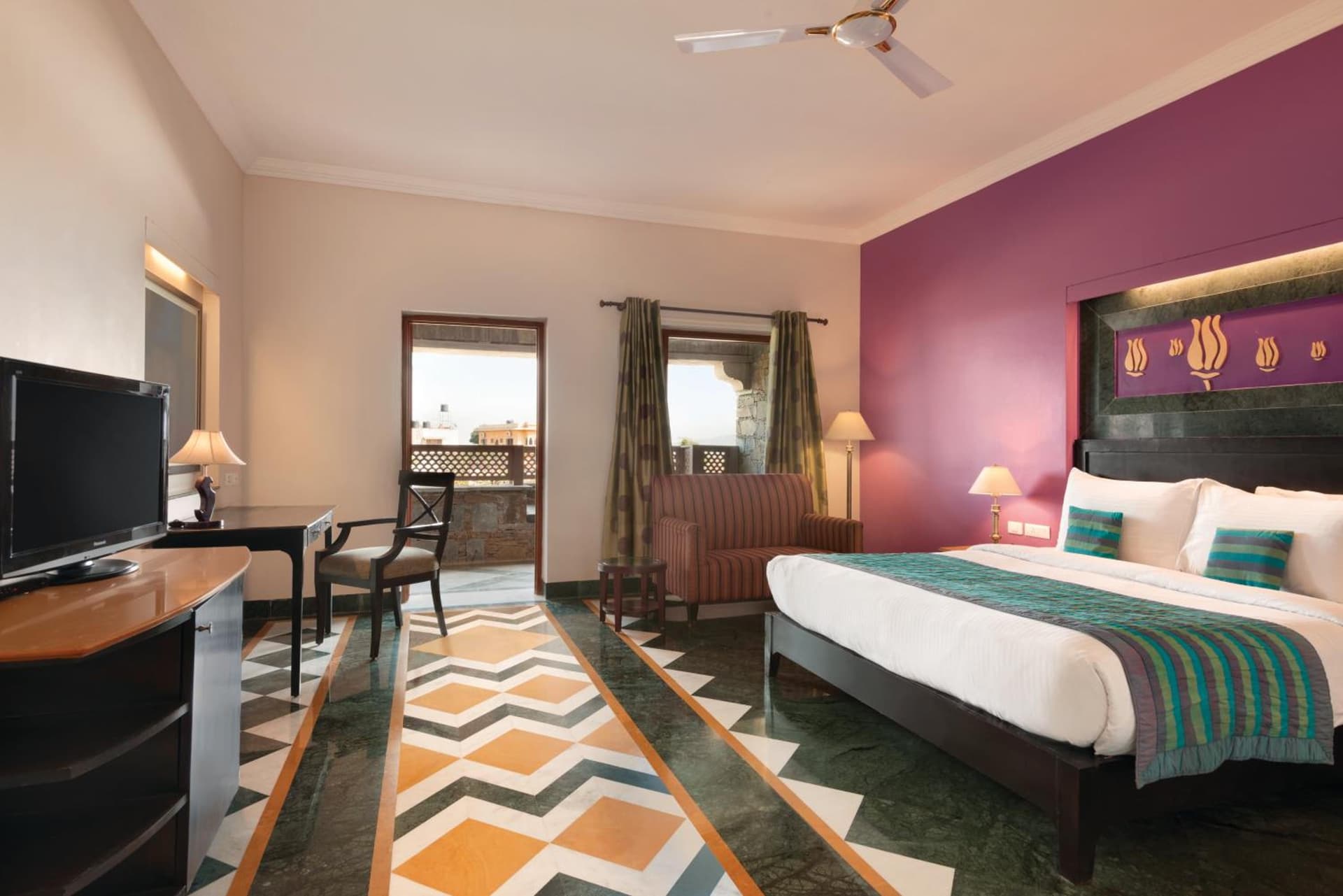 Deluxe Double City View Room