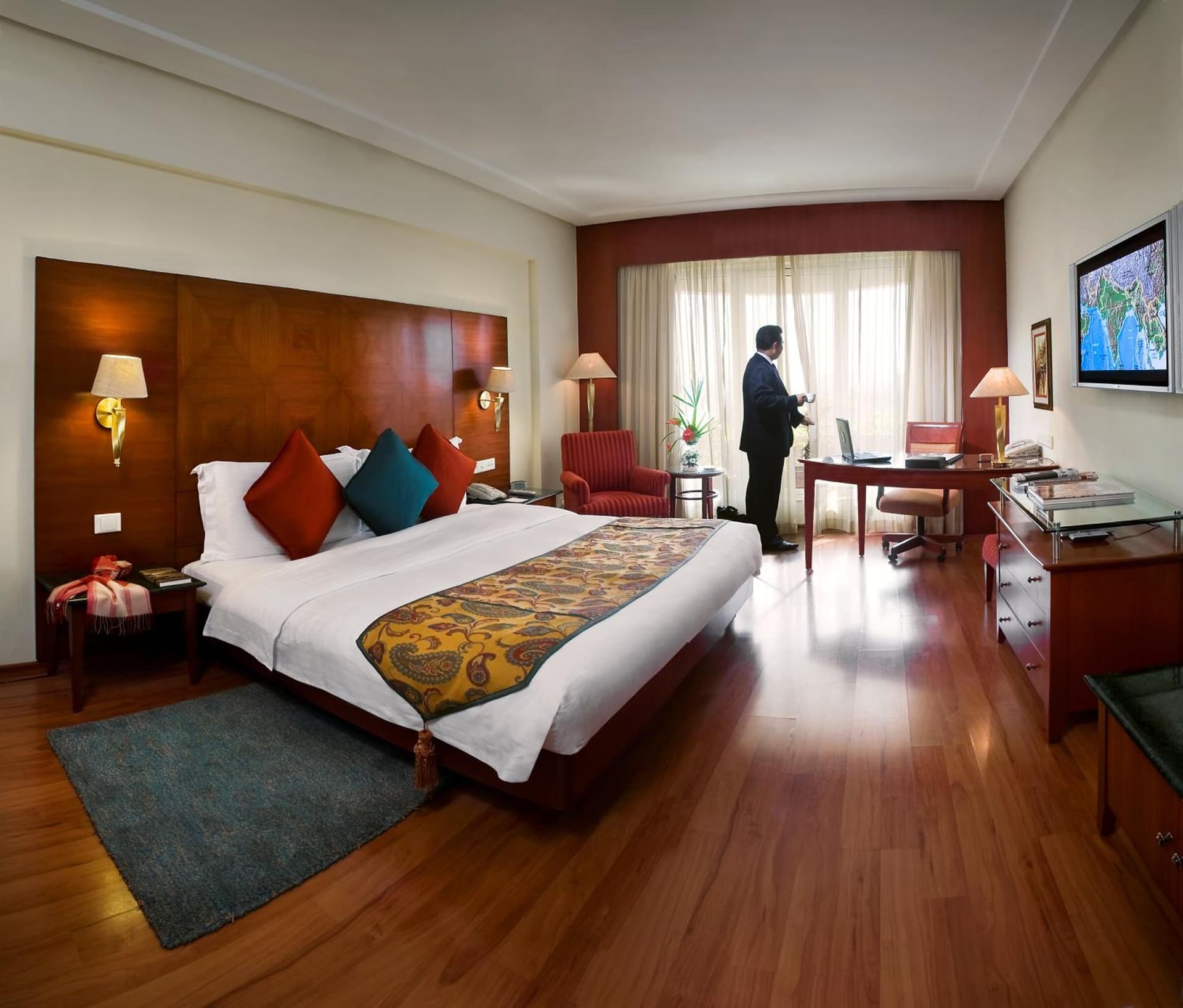 Premier King Room