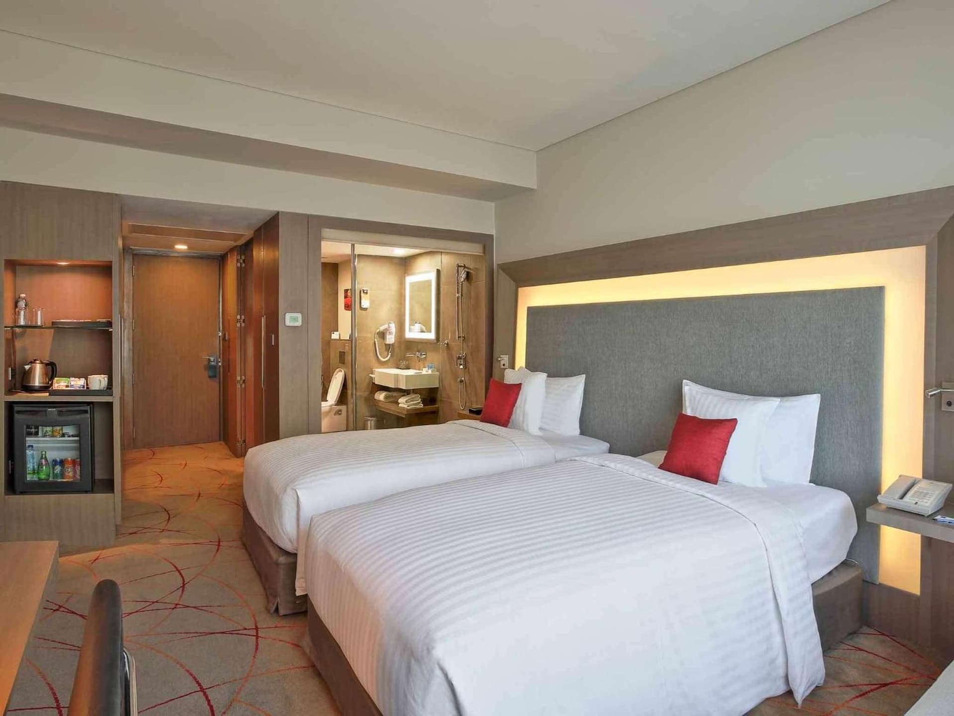 Superior Twin Room